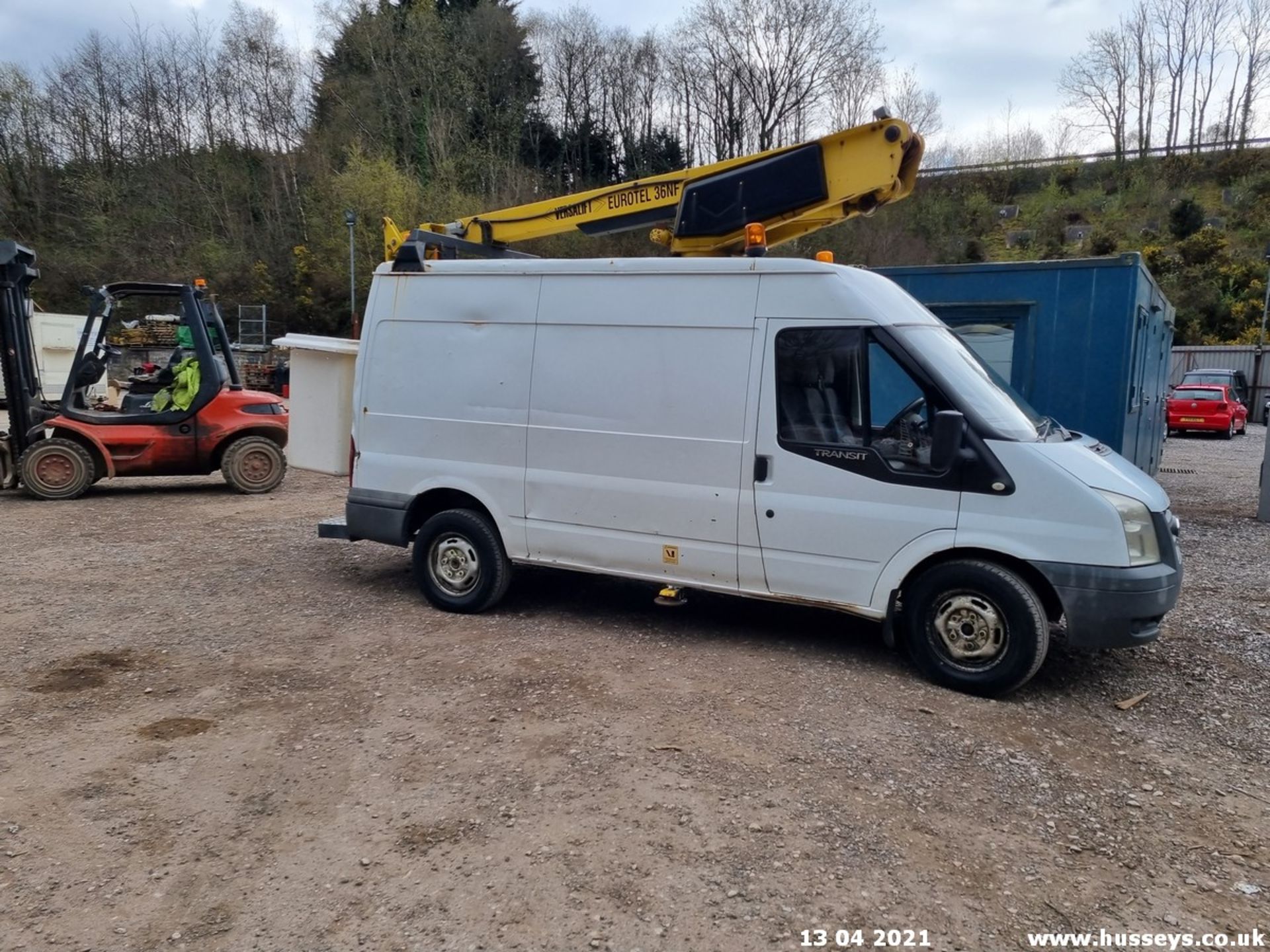 08/58 FORD TRANSIT 100 T350M RWD - 2402cc Van (White, 130k) - Image 10 of 16