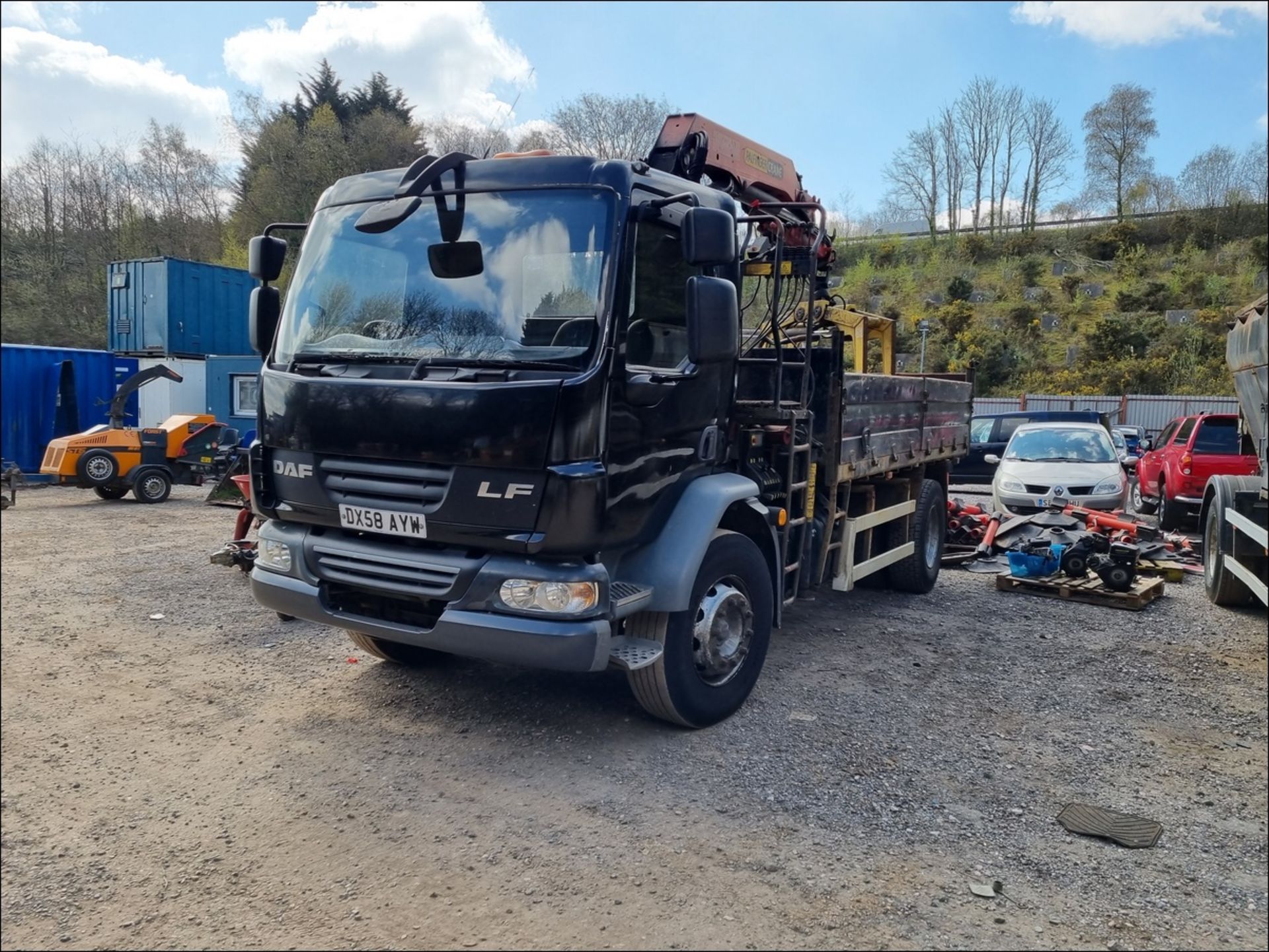 09/58 DAF TRUCKS LF - 6692cc Tipper (Black, 213k) - Image 4 of 15