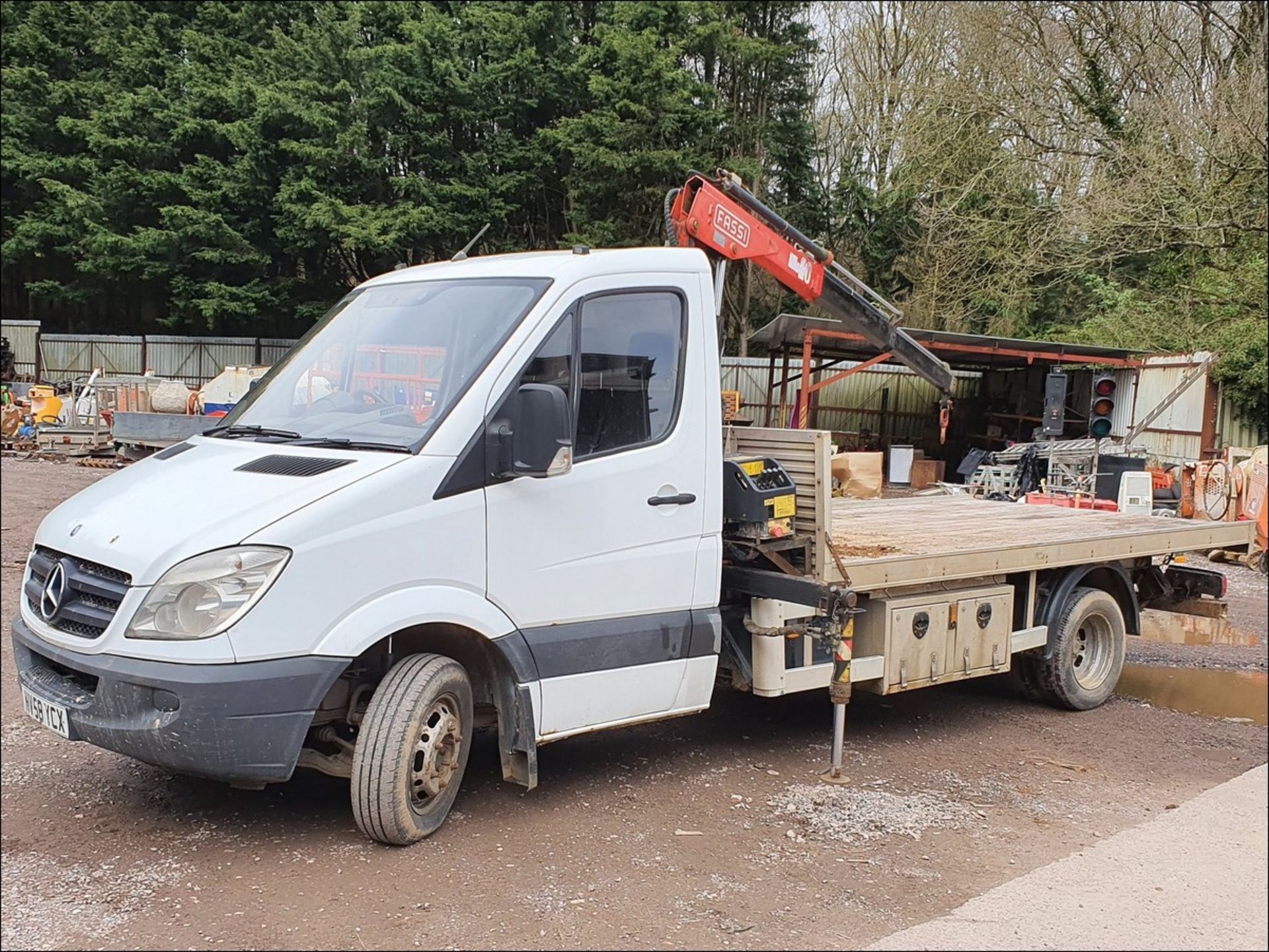 2009 MERCEDES SPRINTER 515 CDI FASSIE CRANE 2148cc 2dr Flat Lorry (White)