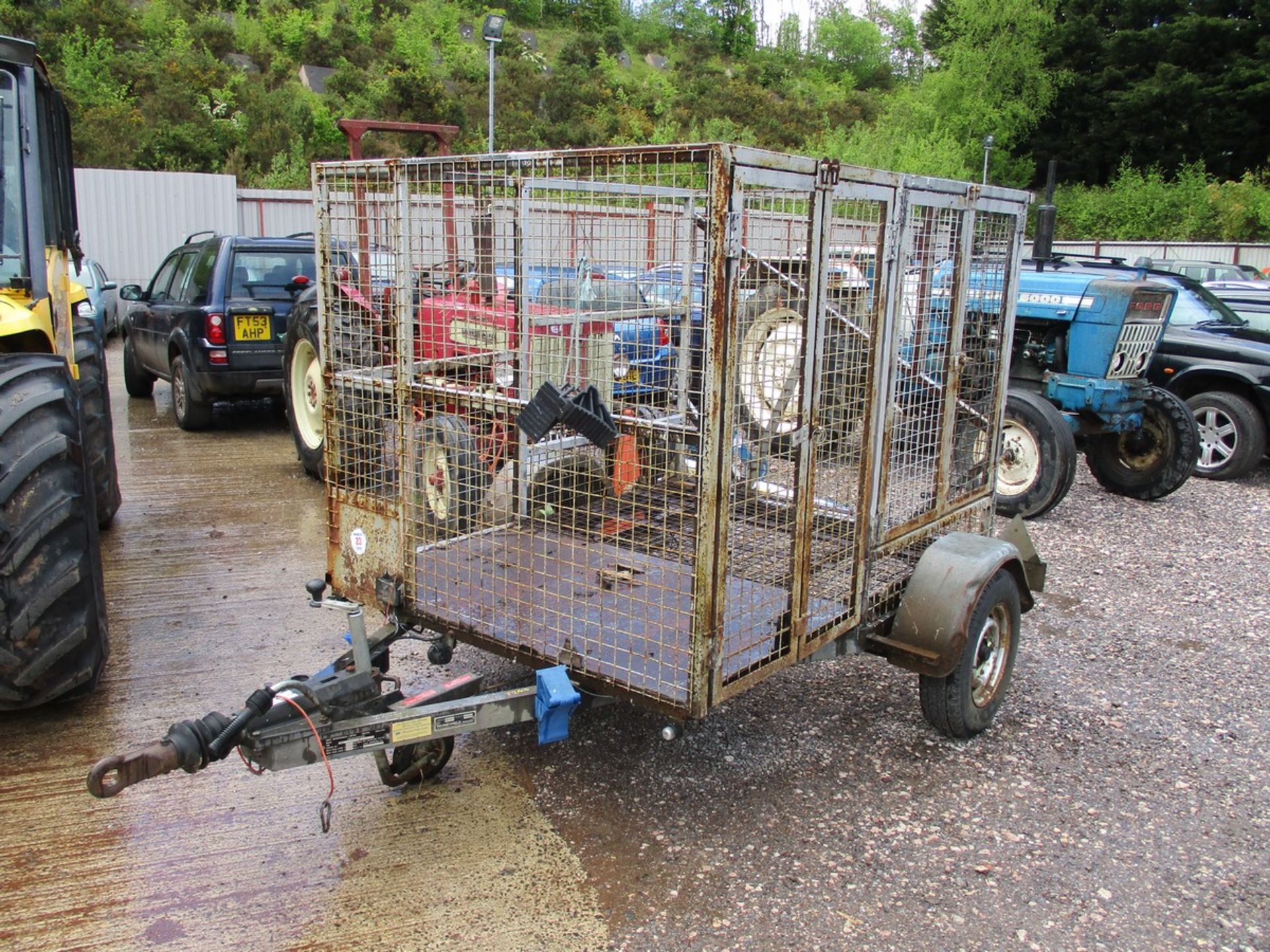 SINGLE AXLE CAGED TRAILER