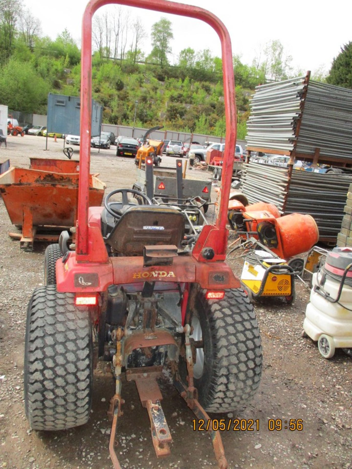 HONDA 6522 COMPACT TRACTOR 2942 HRS - Image 3 of 5