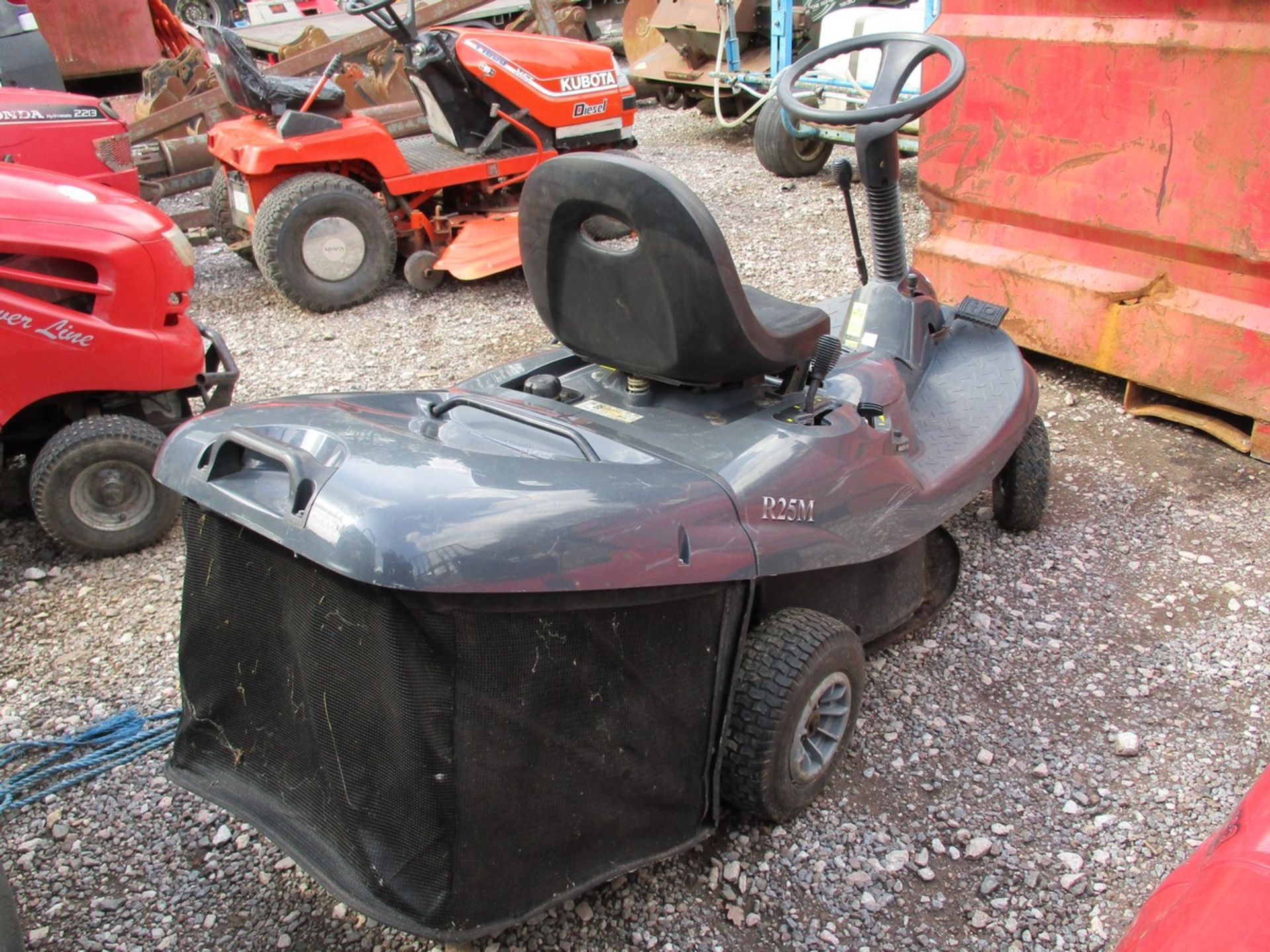 MOUNTFIELD RIDE ON MOWER - Image 3 of 3