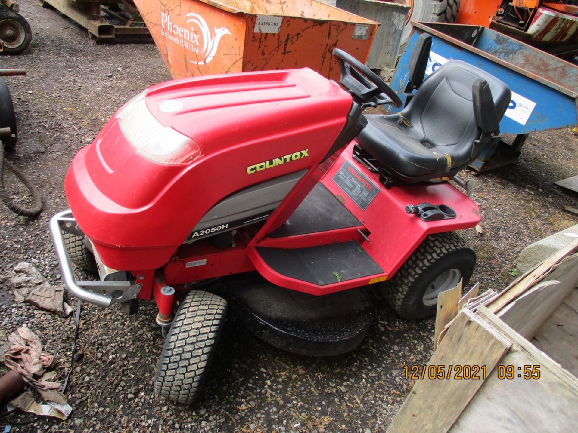 COUNTAX RIDE ON MOWER - Image 2 of 4