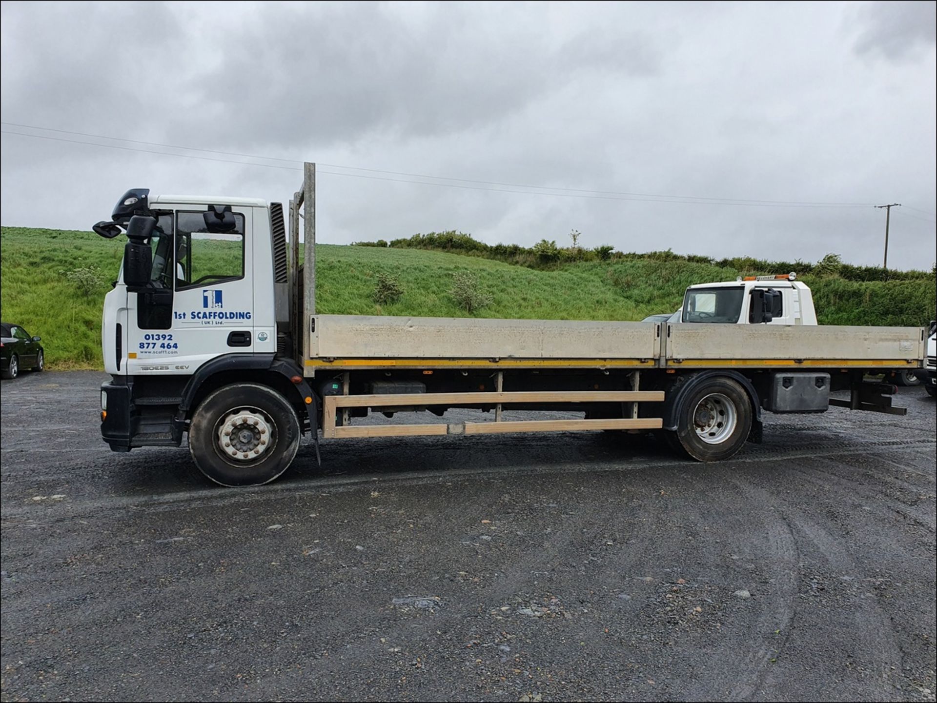 12/62 IVECO EUROCARGO (MY 2008) - 5880cc 2dr Flat Bed (White, 148k) - Image 11 of 16