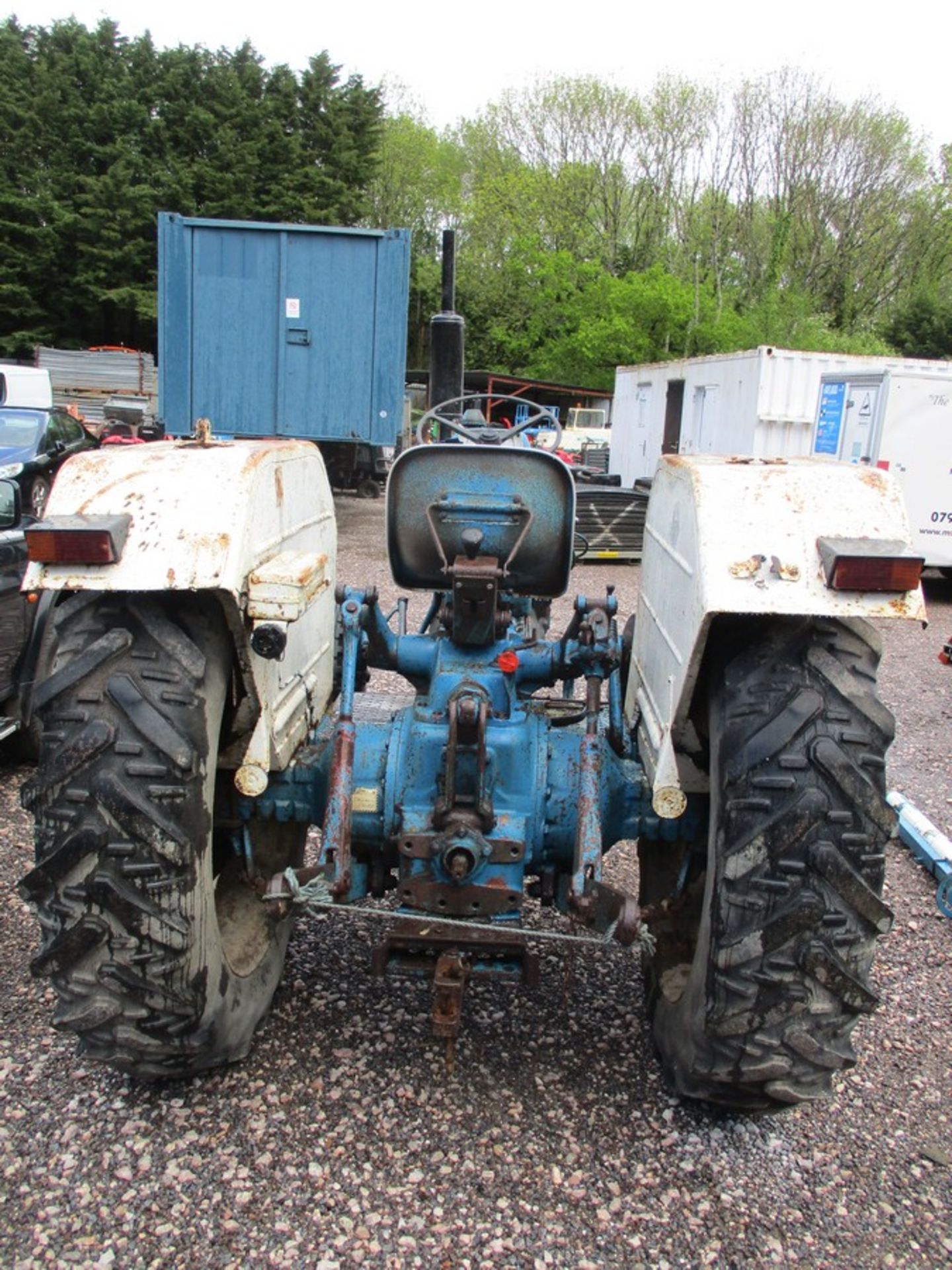 FORD 5000 TRACTOR 0731HRS DRIVEN IN - Image 3 of 4