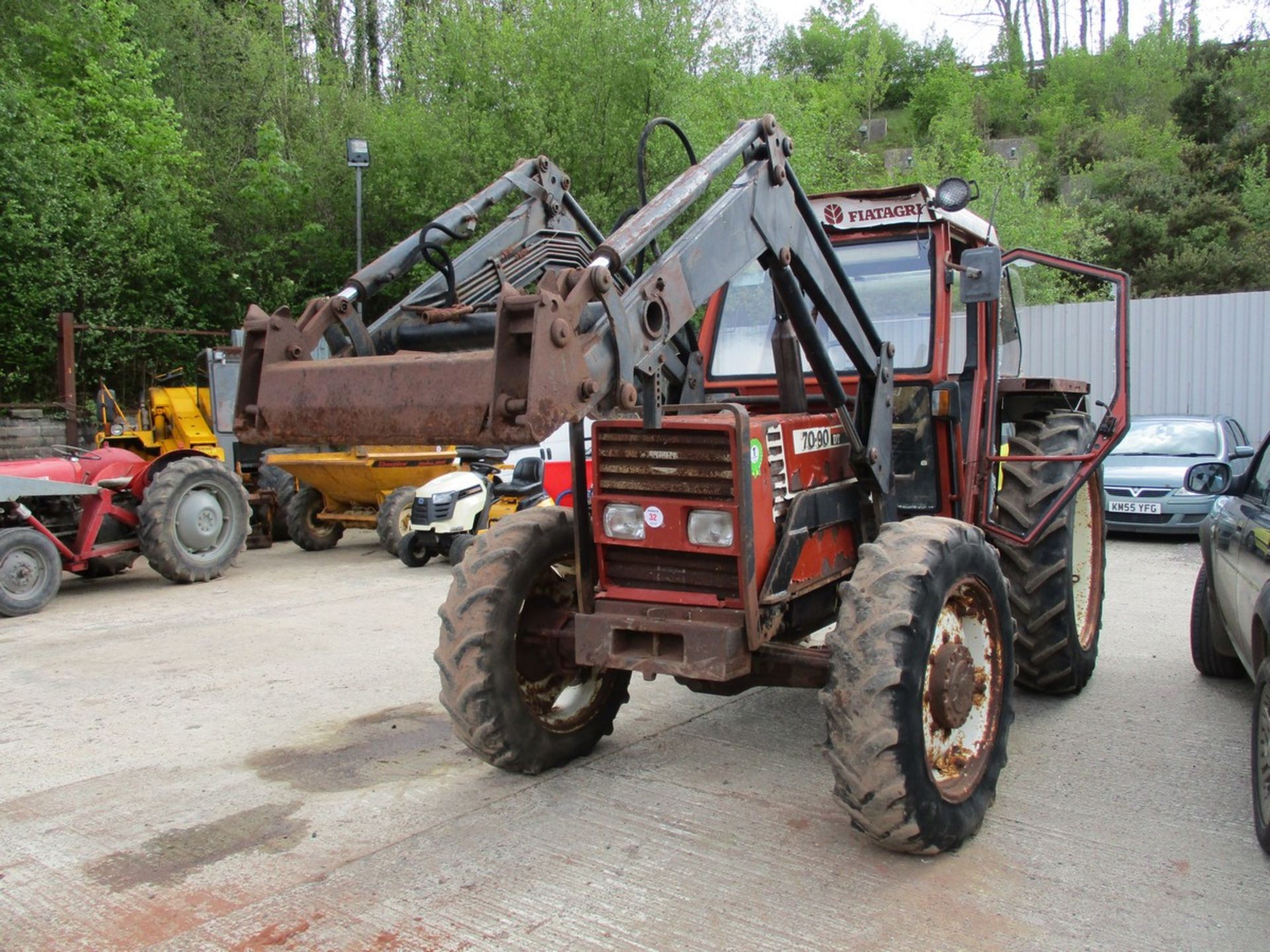 FIAT 70-90 4WD TRACTOR C.W LOADER 4260HRS - Image 2 of 6