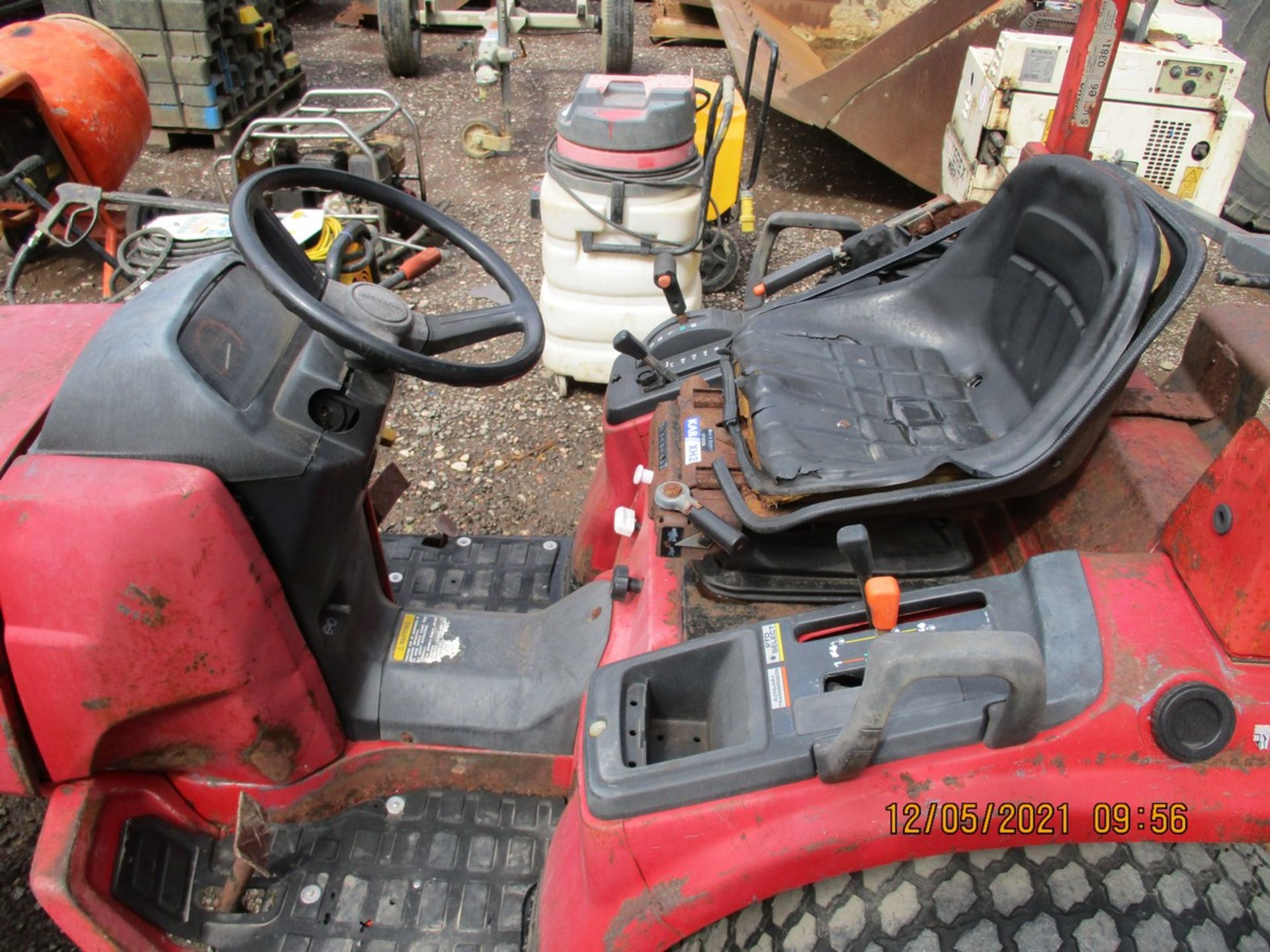 HONDA 6522 COMPACT TRACTOR 2942 HRS - Image 4 of 5