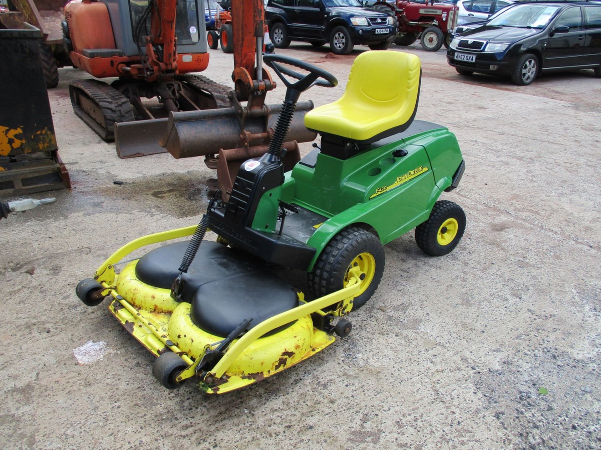 JOHN DEERE F420 OUTFRONT MOWER - Image 2 of 3