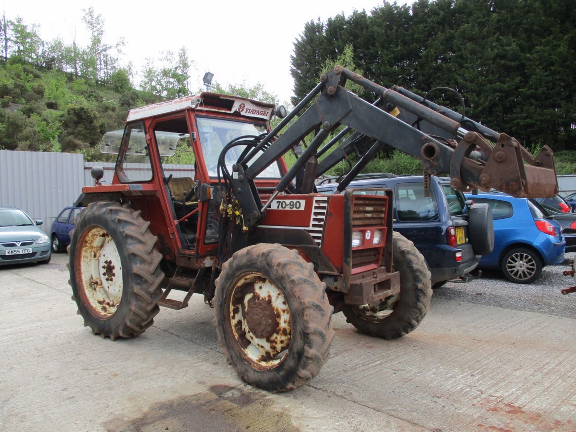 FIAT 70-90 4WD TRACTOR C.W LOADER 4260HRS