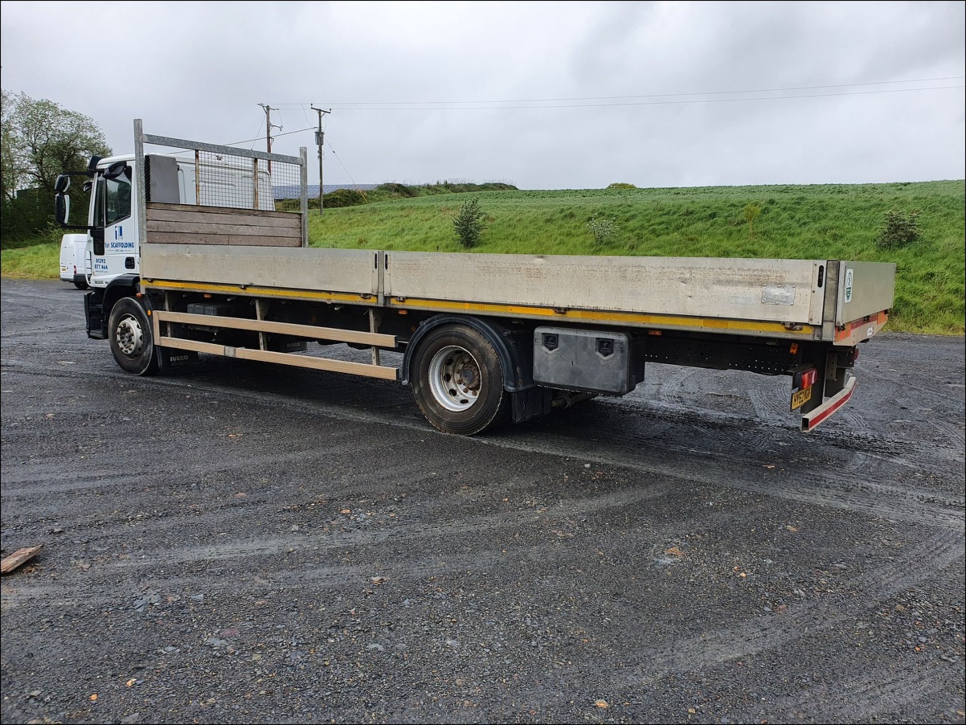 12/62 IVECO EUROCARGO (MY 2008) - 5880cc 2dr Flat Bed (White, 148k) - Image 10 of 16