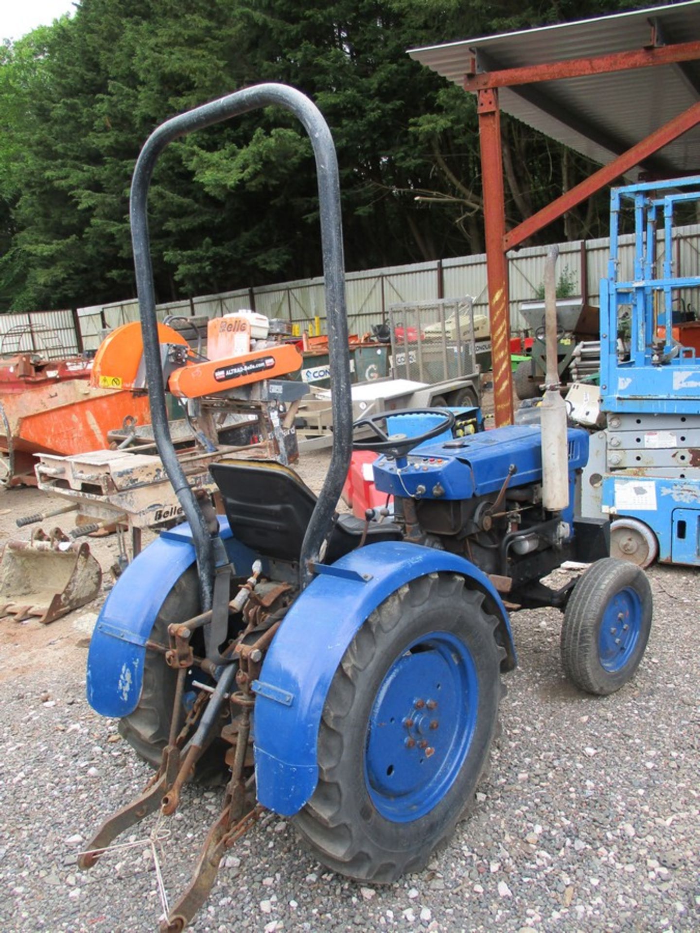 KUBOTA COMPACT TRACTOR - Image 3 of 4