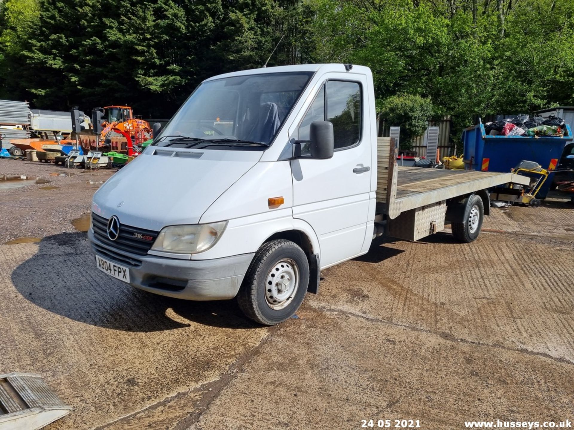2000 MERCEDES 316 - 2698cc 2dr Flat Lorry (White, 167k) - Image 3 of 12