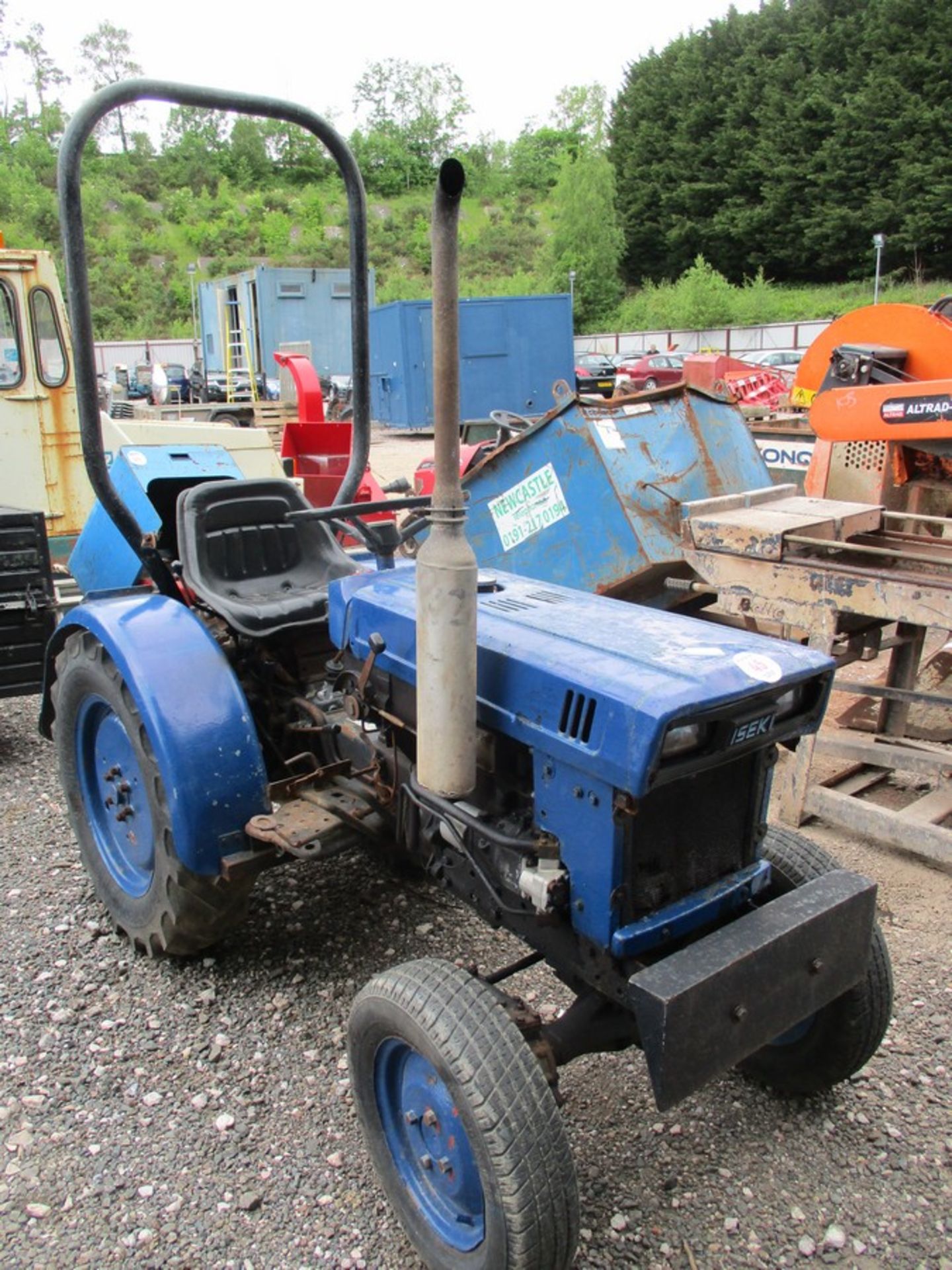 KUBOTA COMPACT TRACTOR - Image 2 of 4