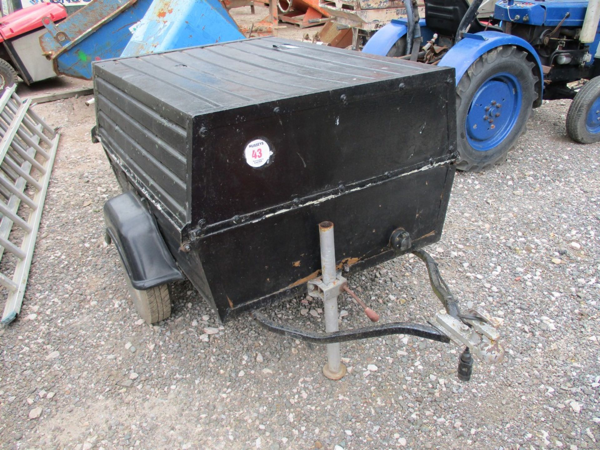 SINGLE AXLE TRAILER