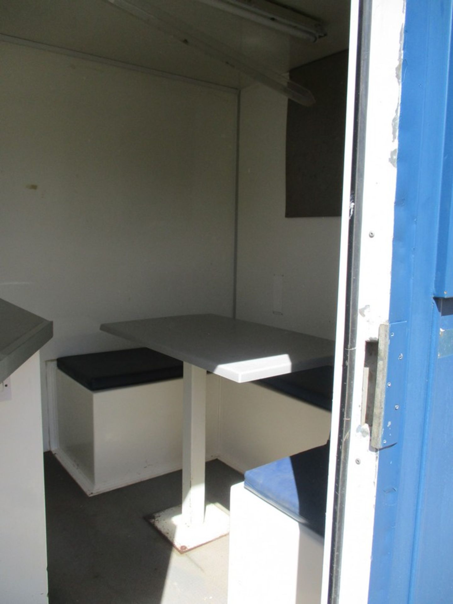 AJC FAST TOW WELFARE UNIT - Image 3 of 6