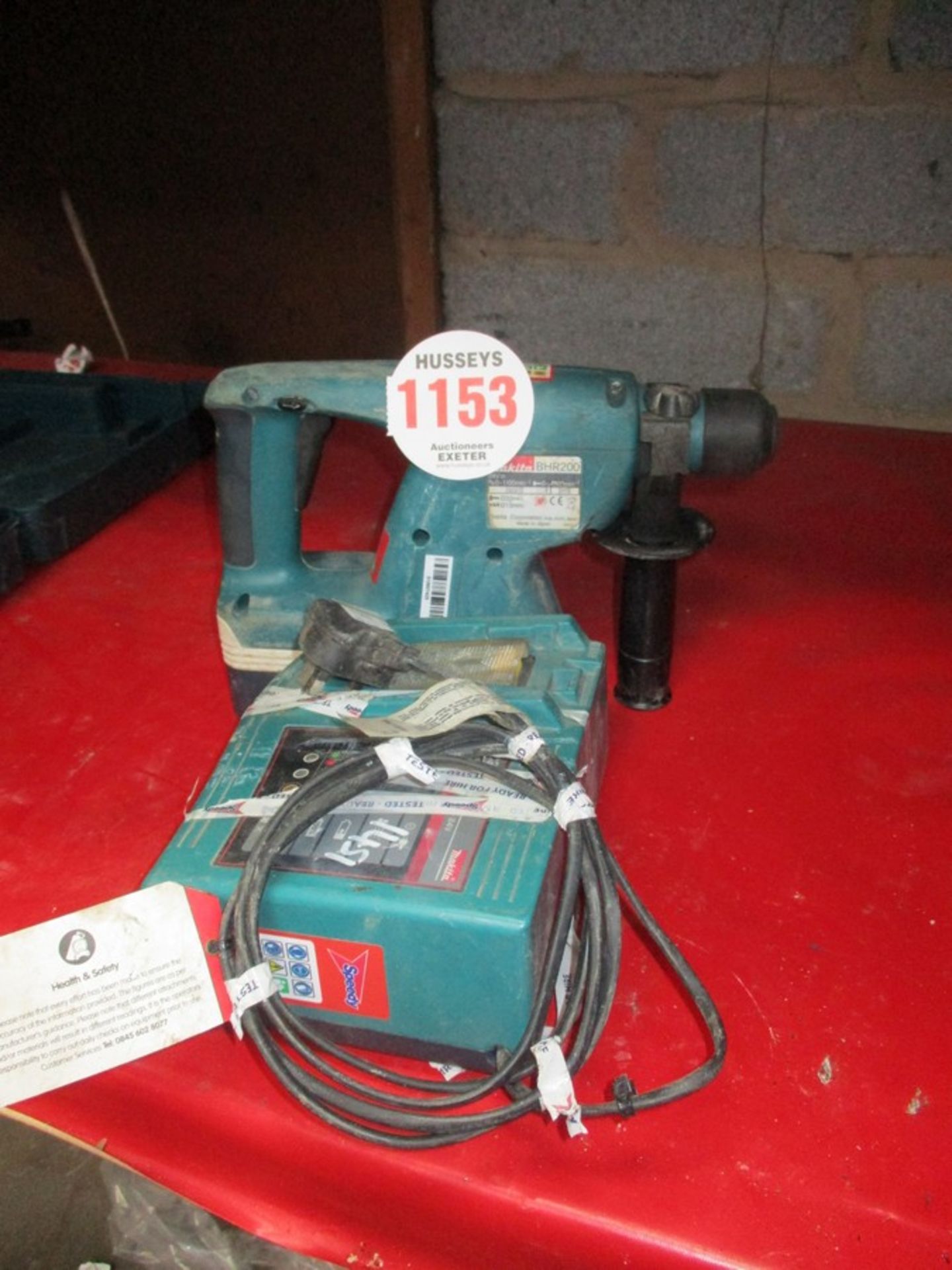 CORDLESS MAKITA HAMMER DRILL