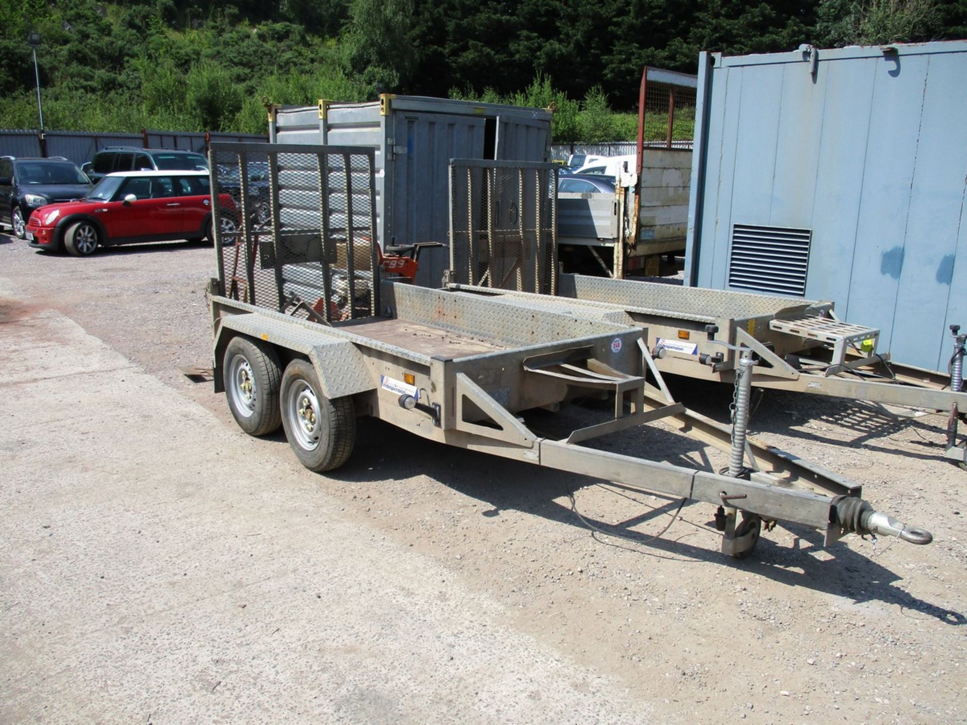 INDESPENSION TWIN AXLE PLANT TRAILER