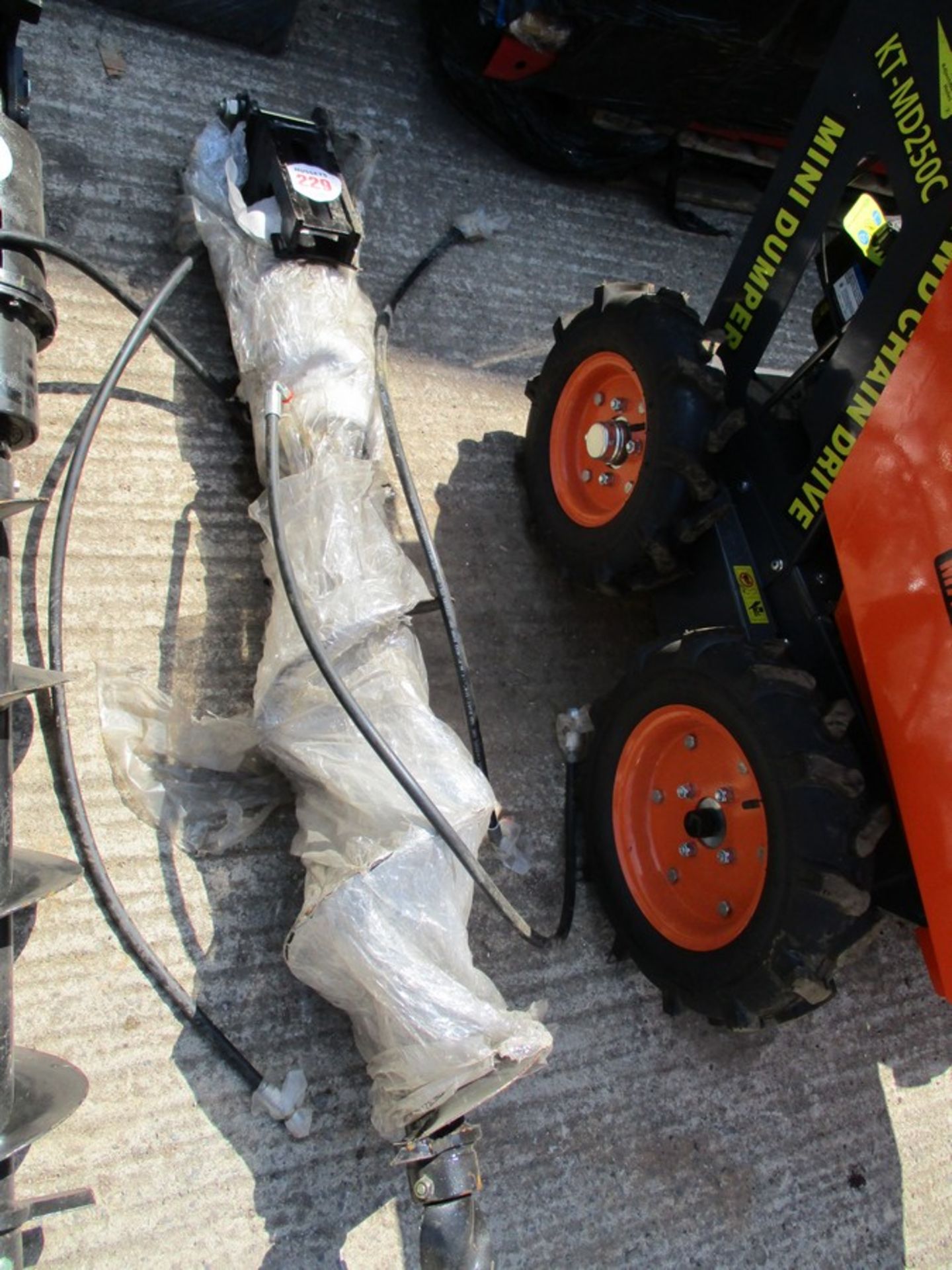 HYDRAULIC AUGER