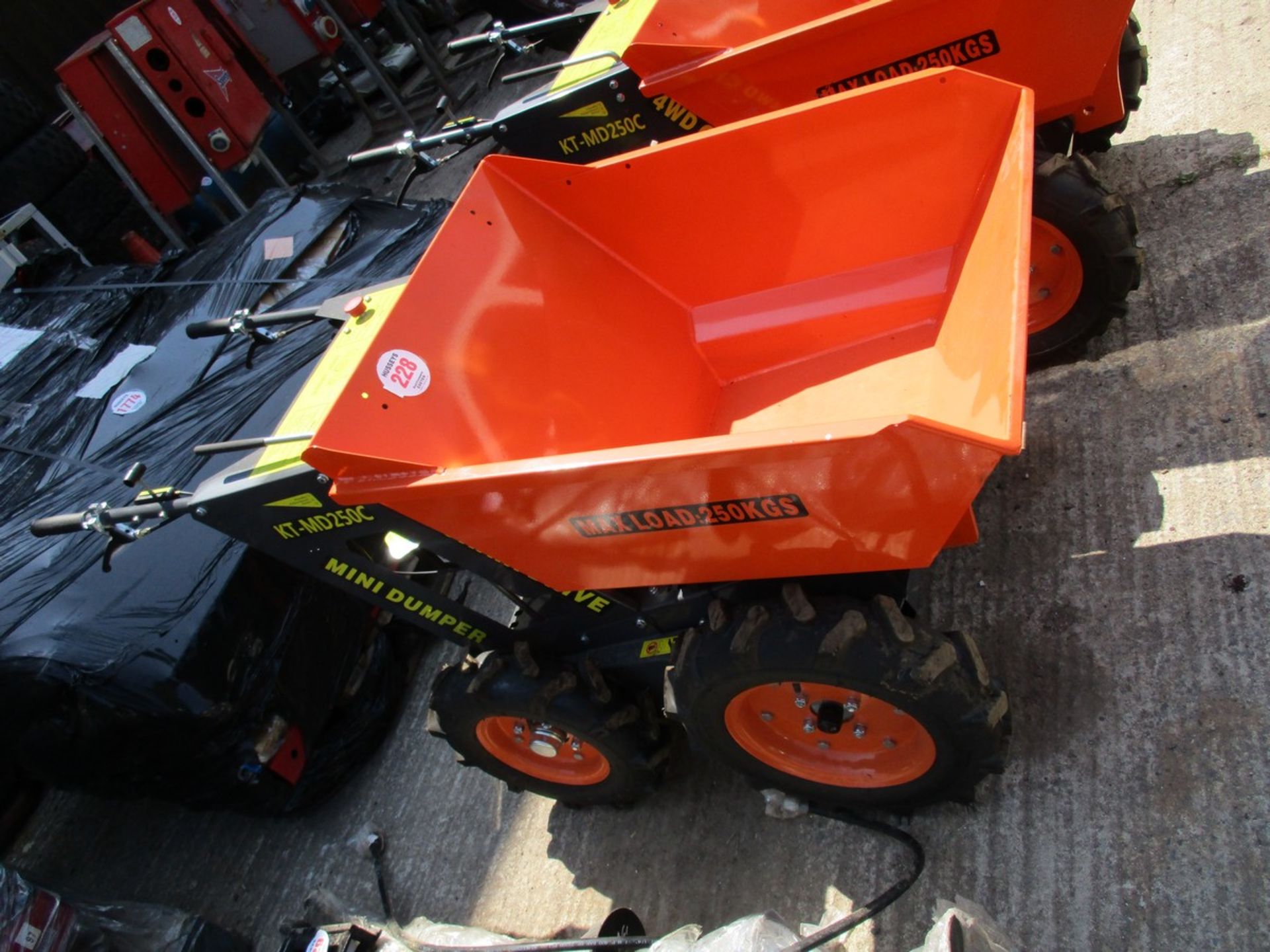 4X4 MINI DUMPER (UNUSED)