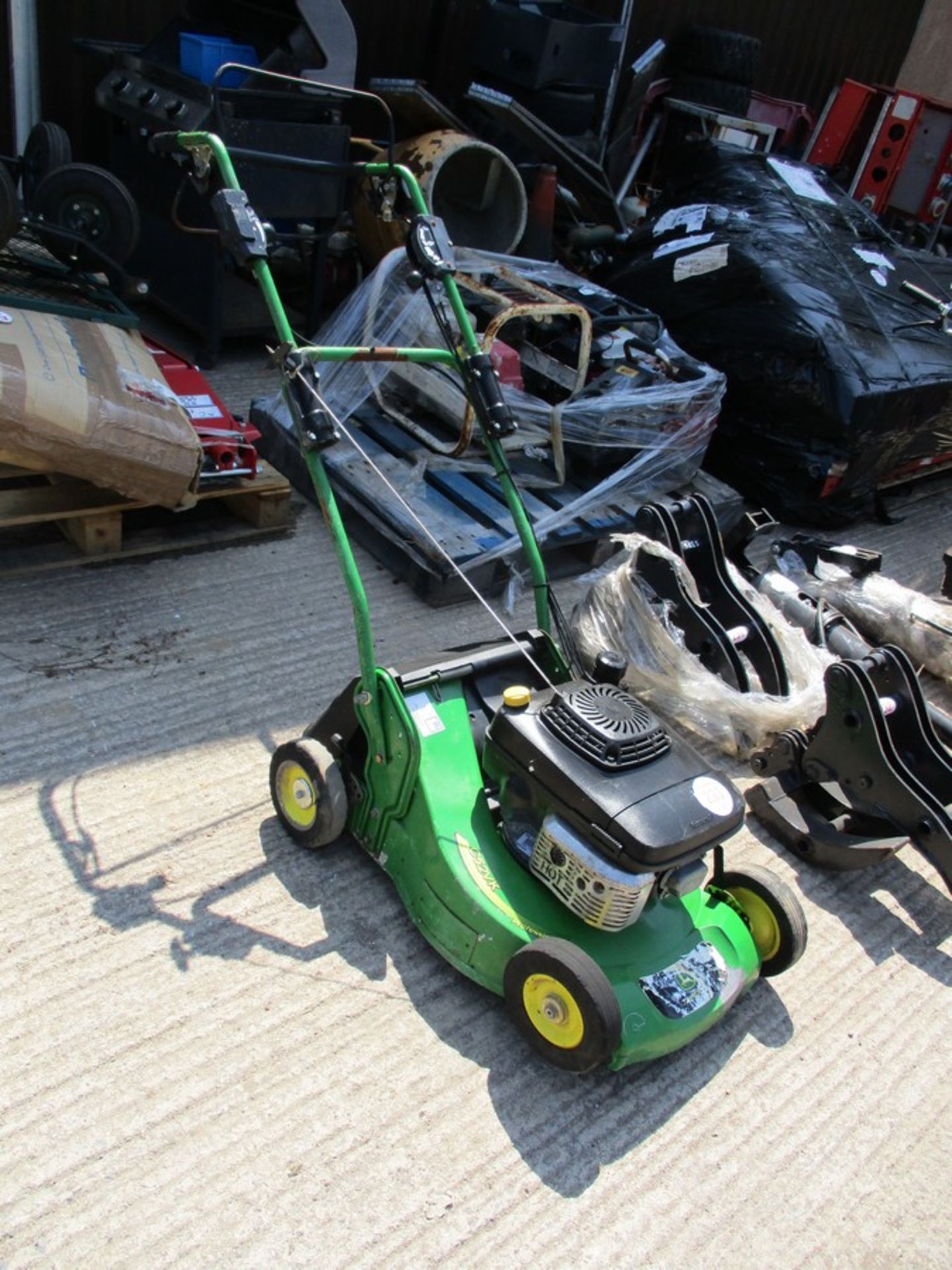 FERRIS OUTFRONT MOWER - Image 2 of 2