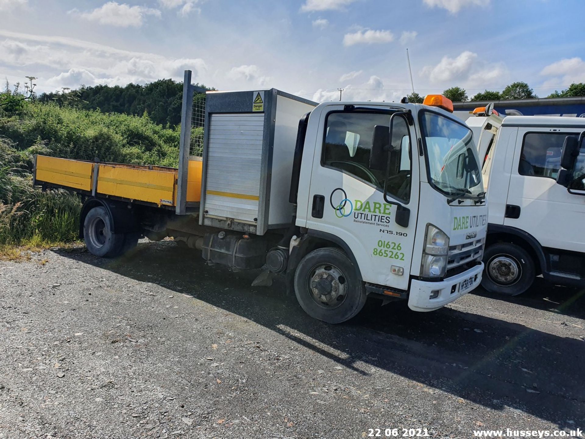 08/58 ISUZU TRUCKS NQR 70 - 5193cc 2dr Truck (White) - Image 4 of 24