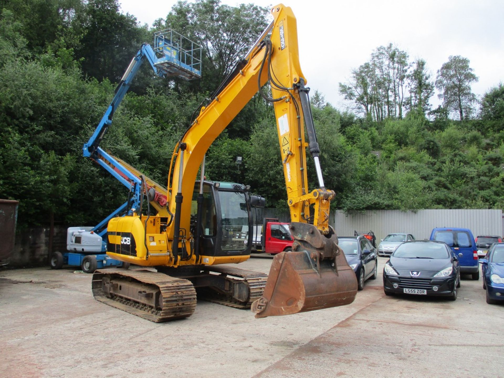 JCB JS130 EXCAVATOR C.W 1 BUCKET 2011 5605HRS - Image 6 of 16