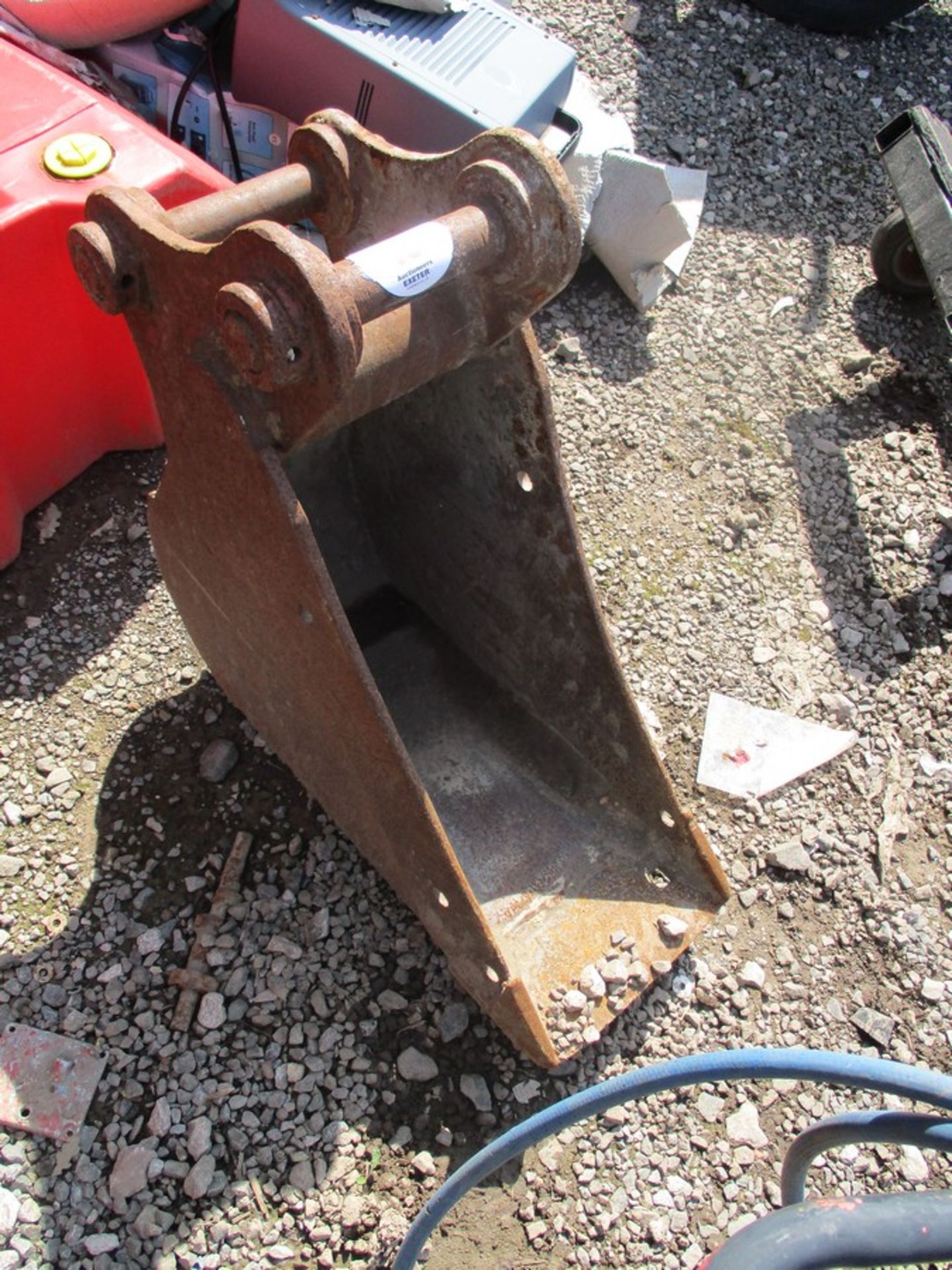 1FT TRENCHING BUCKET