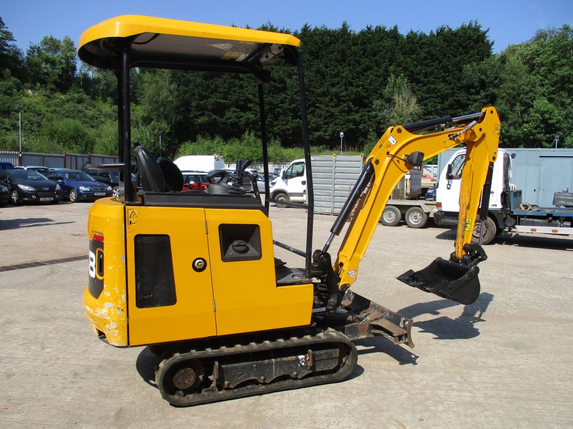 JCB 15C-1 MINI DIGGER 2018 C.W 1 BUCKET 934HRS - Image 3 of 7