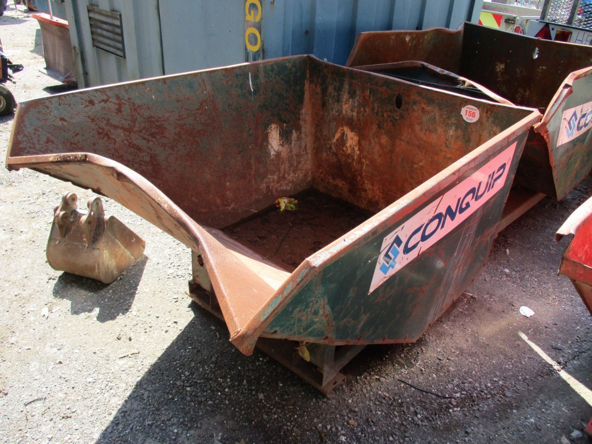 FORKLIFT TIPPING SKIP