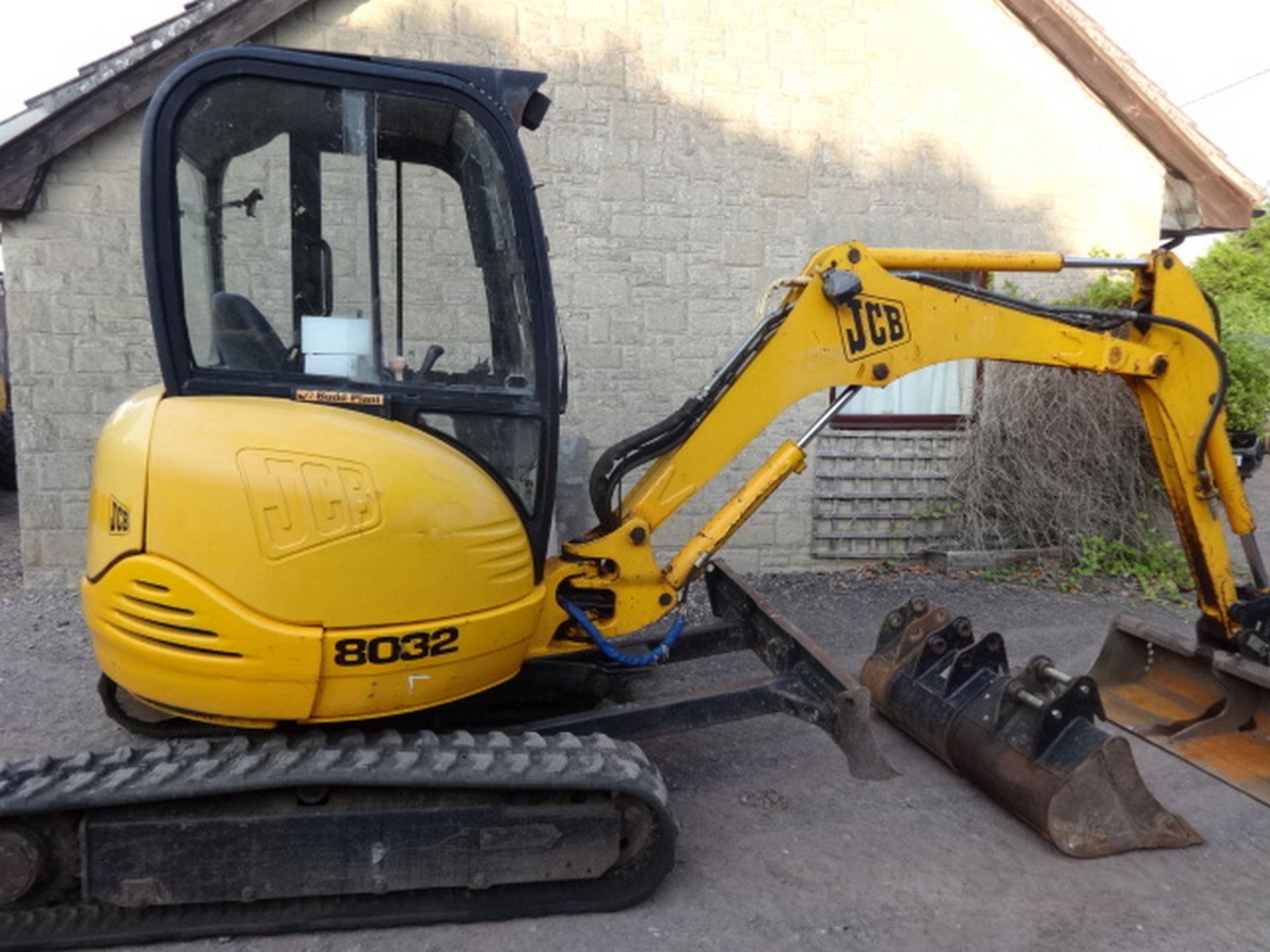 JCB 8032 ZTS EXCAVATOR 2003 4853HRS C.W 4 BUCKETS - Image 4 of 8