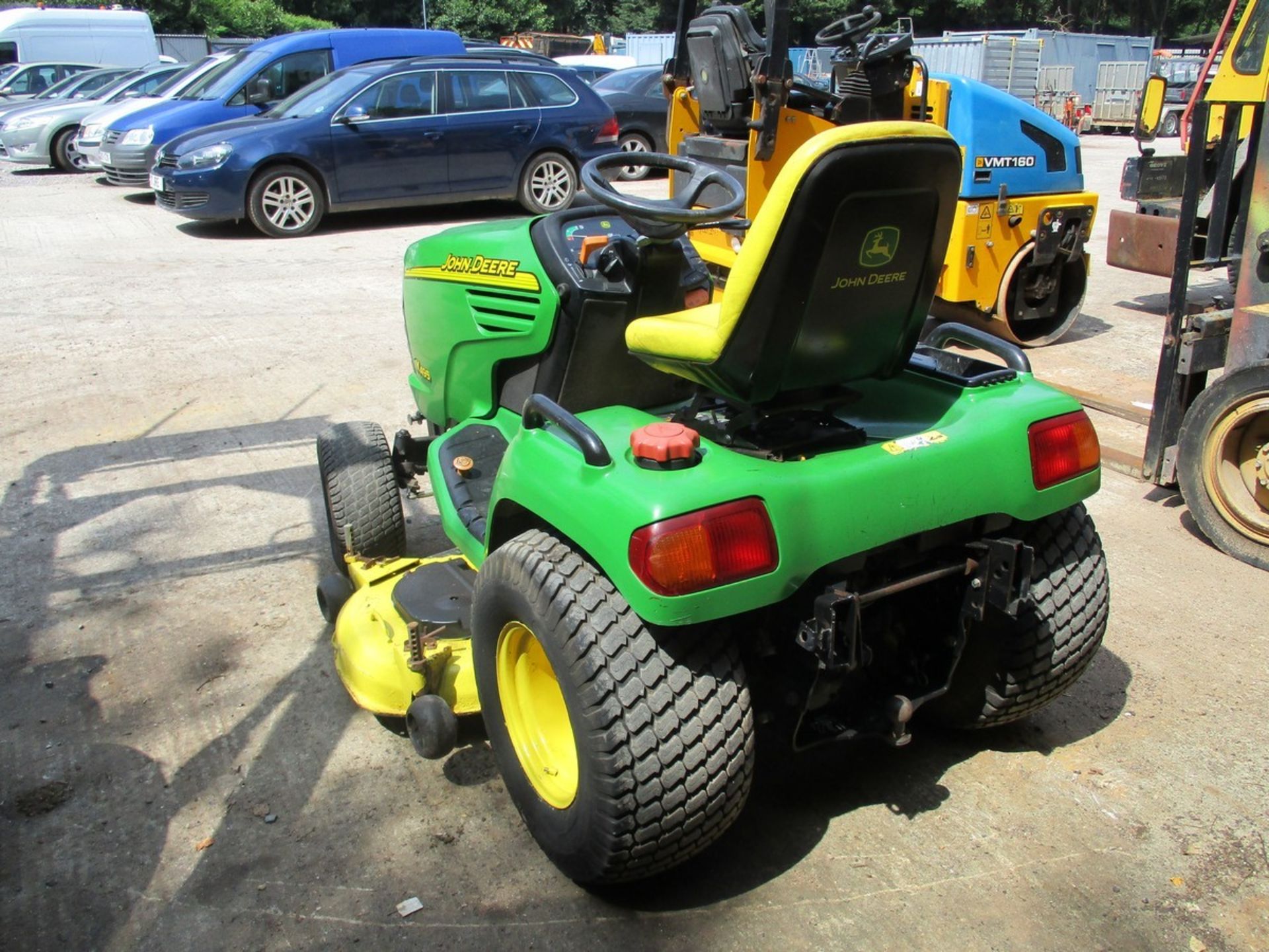 JOHN DEERE X495 DIESEL MULCHING RIDE ON MOWER 54" DECK - Image 3 of 5