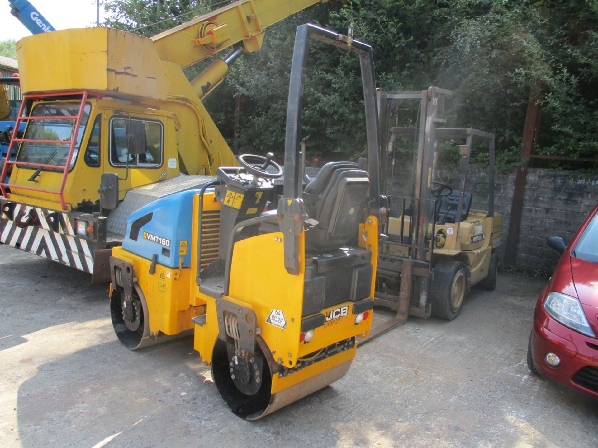 JCB VMT160 TWIN DRUM ROLLER 2010 - Image 2 of 6