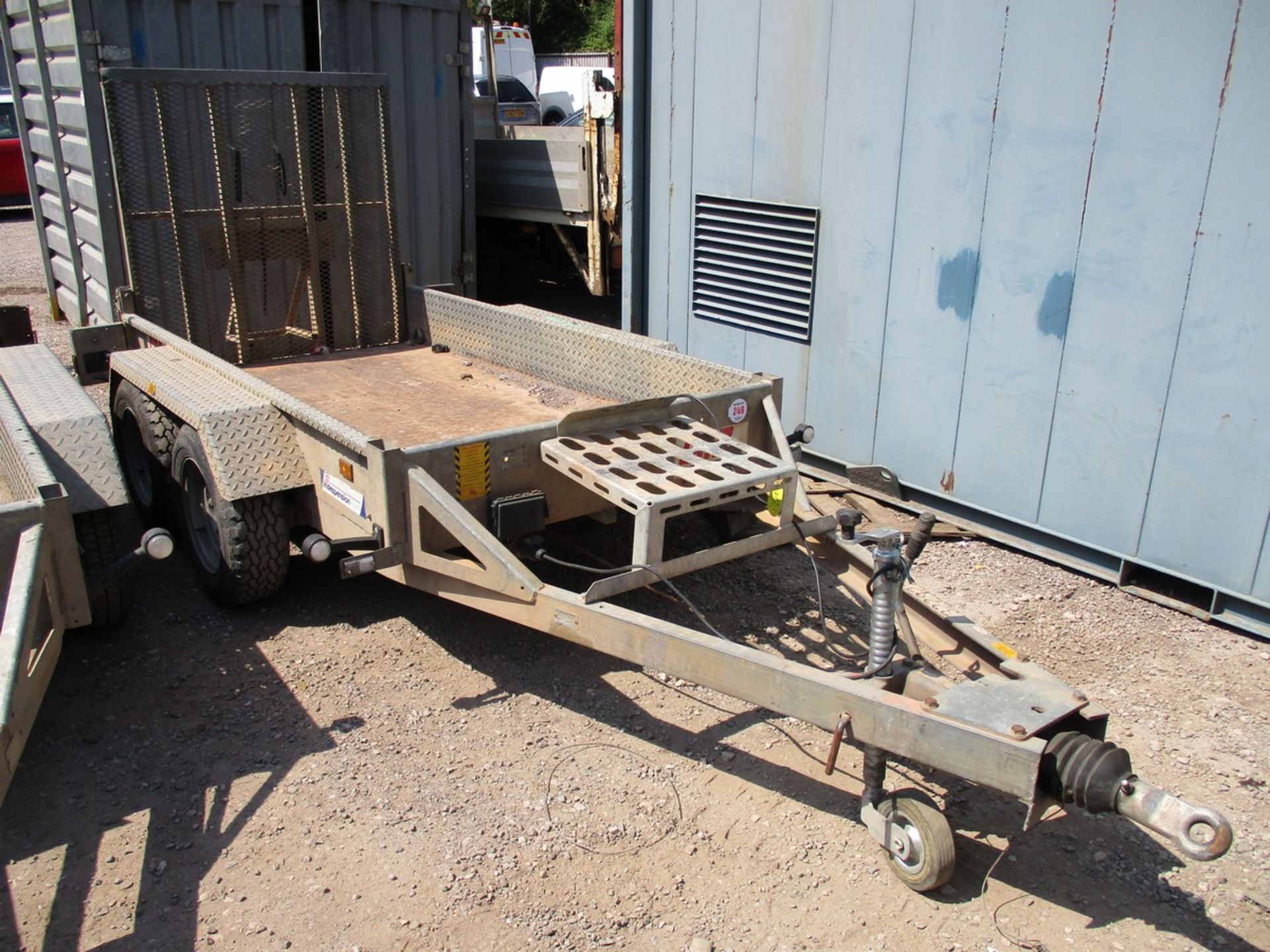 INDESPENSION TWIN AXLE PLANT TRAILER