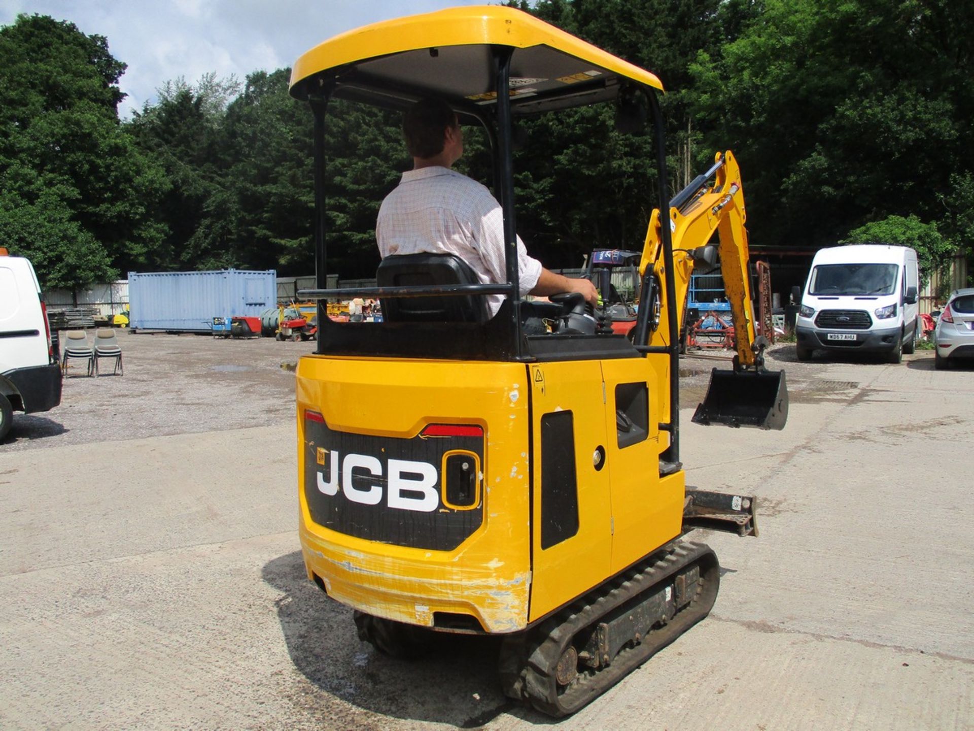 JCB 15C-1 MINI DIGGER 2018 C/W 1 BUCKET 790HRS - Image 6 of 9