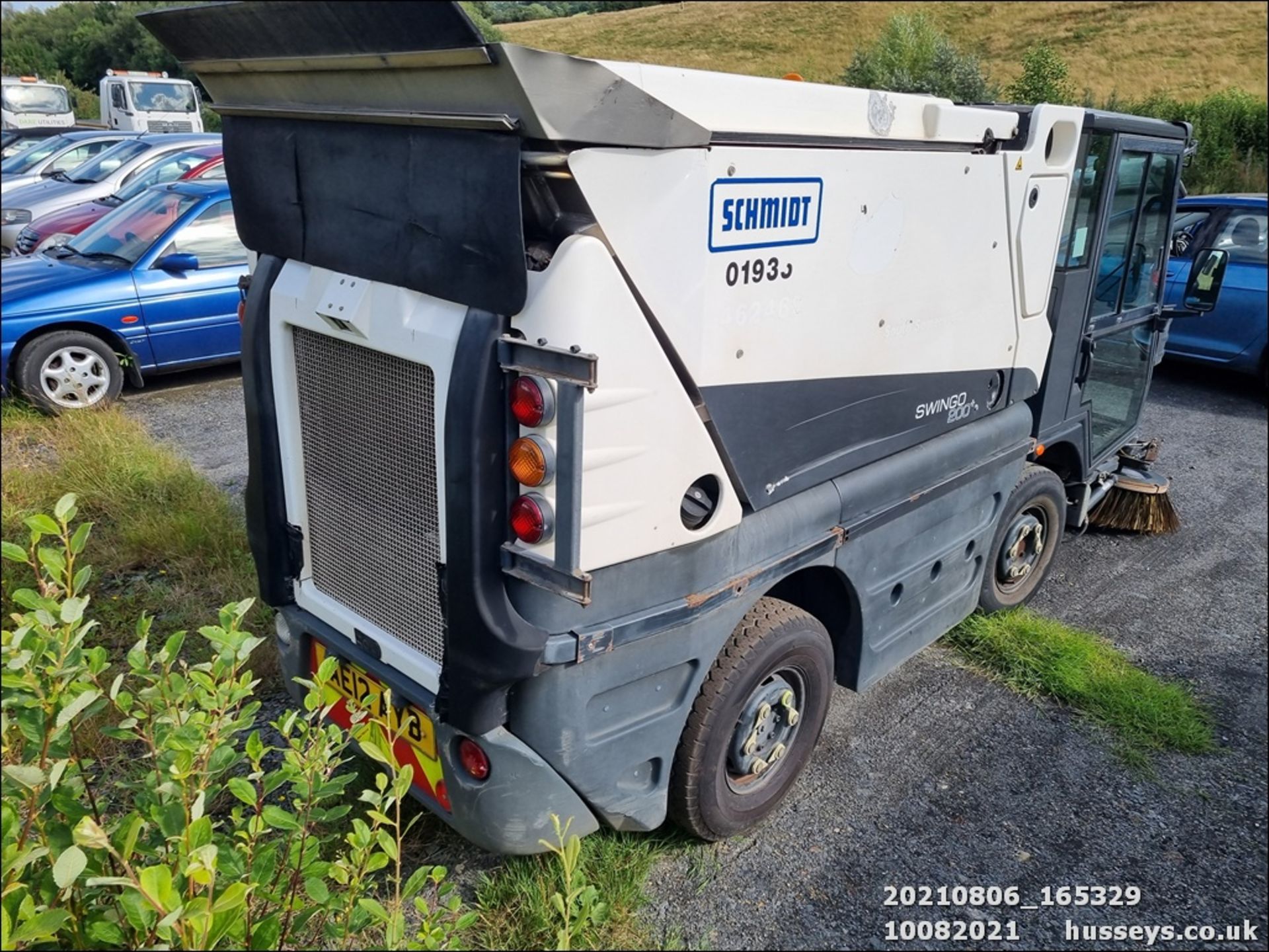 SCHMIDT SWEEPER - 2800cc 2 Dr Diesel Automatic - Image 9 of 11