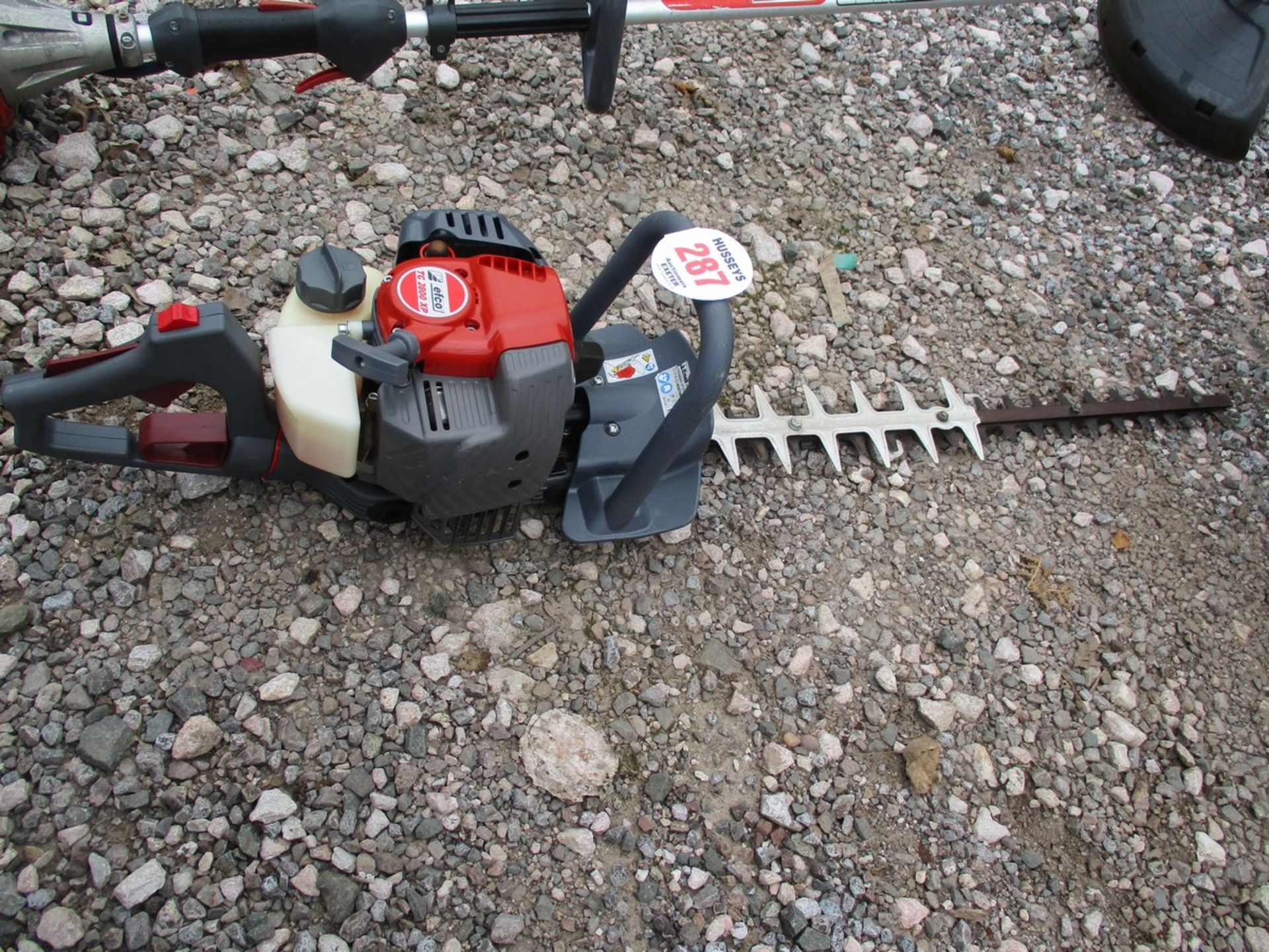 EFCO HEDGE TRIMMER