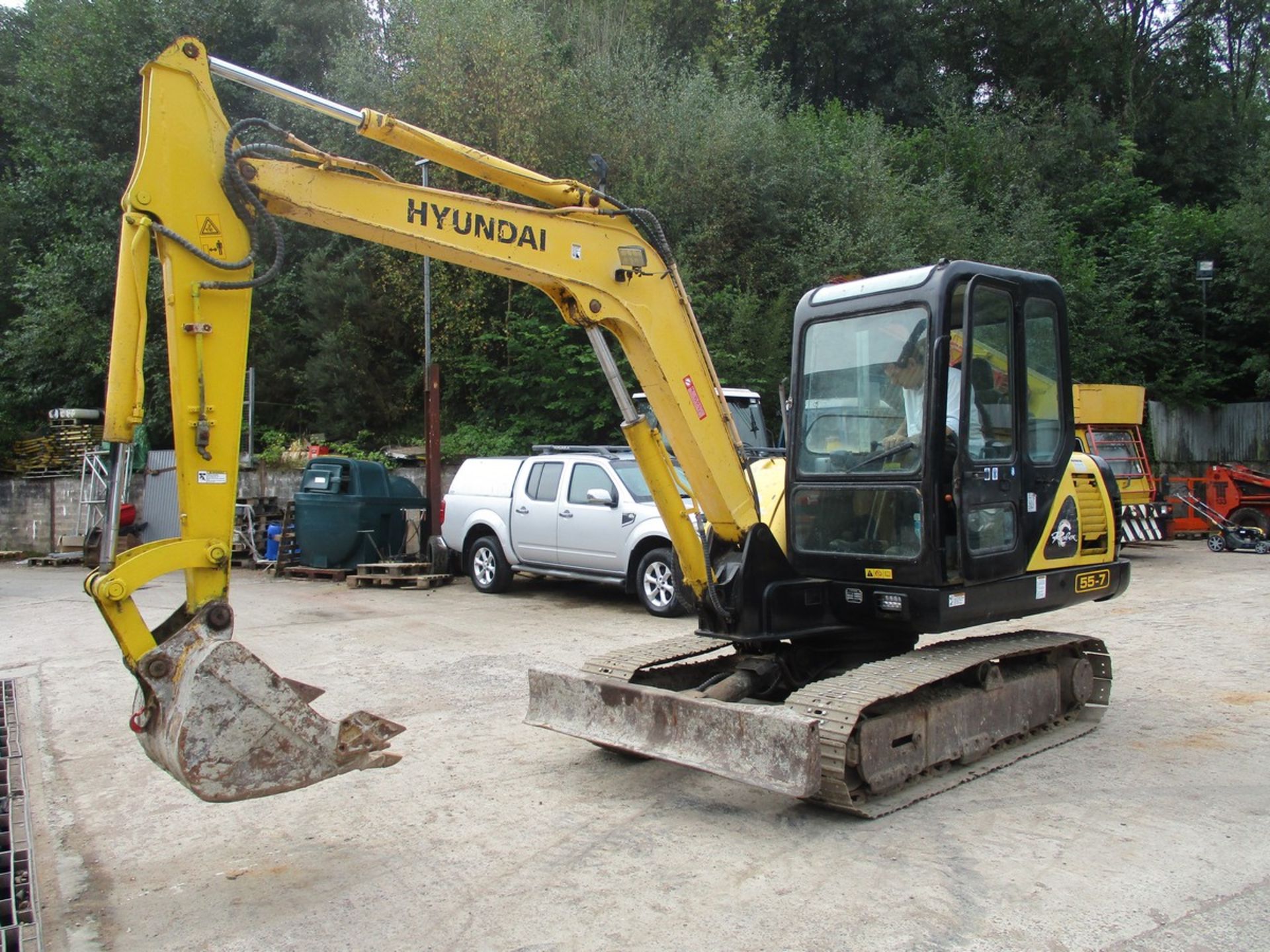 HYUNDAI ROBEX 55-7 EXCAVATOR 2015 C.W 1 BUCKET RTD