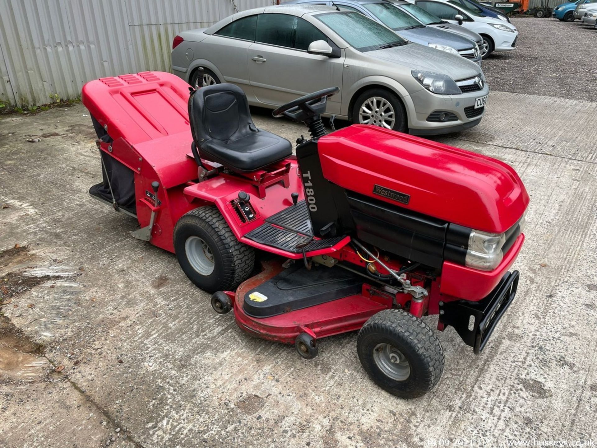 WESTWOOD T1800 RIDE ON MOWER