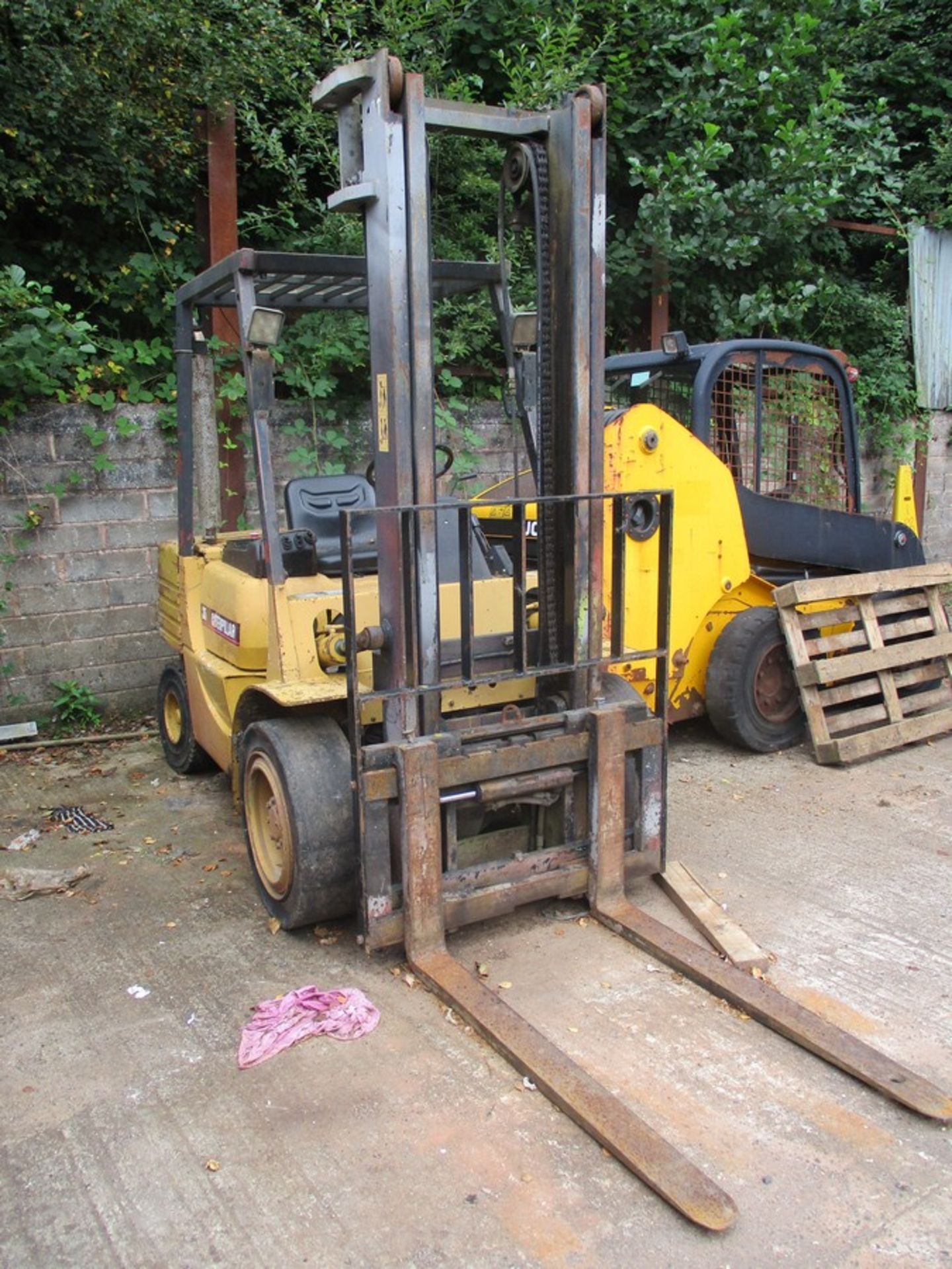 CAT 35 DIESEL FORKLIFT - Image 2 of 5