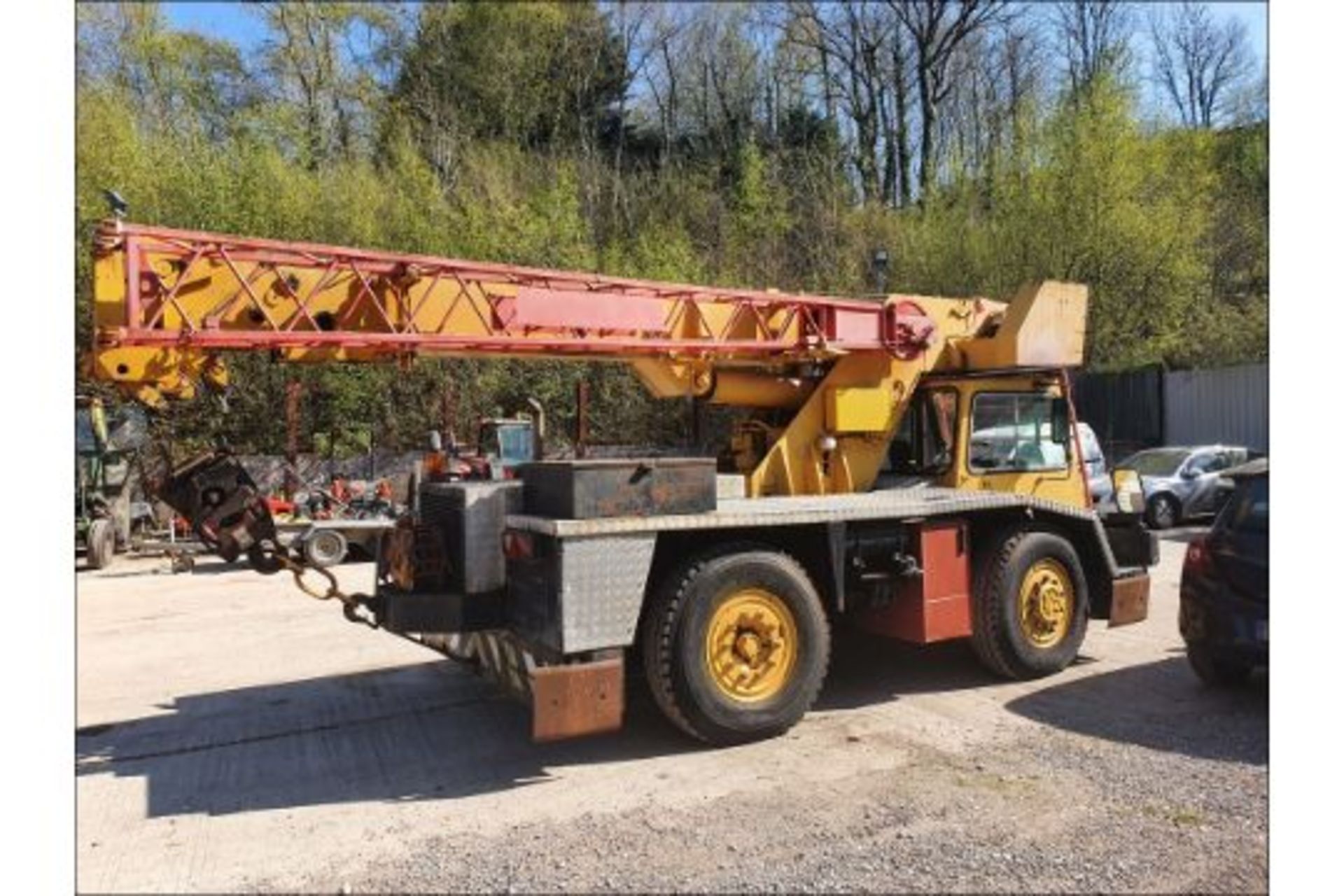 12 TON GROVE CRANE H801BGW - Image 10 of 17