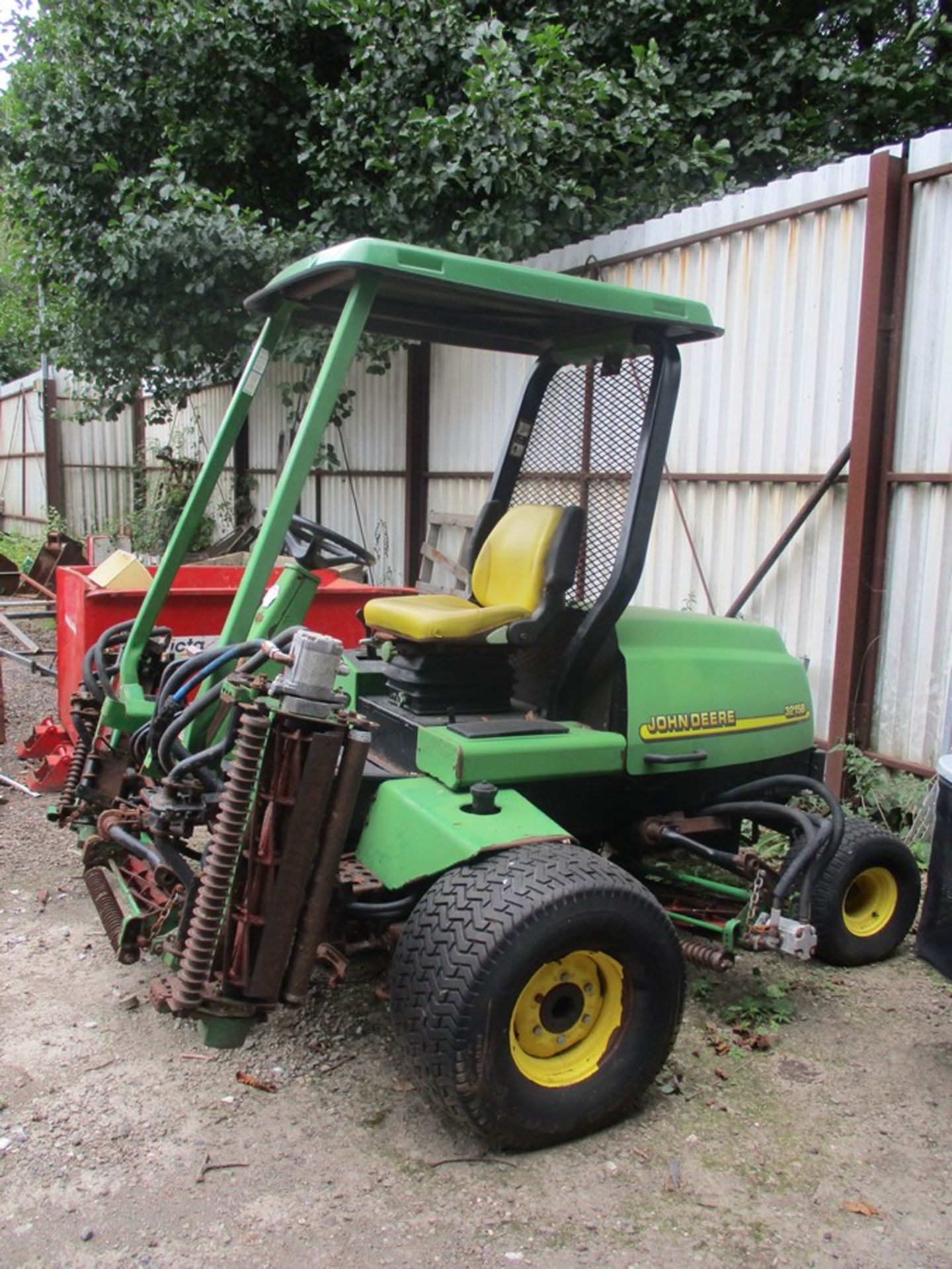 JOHN DEERE 3125B GANG MOWER - Image 2 of 4