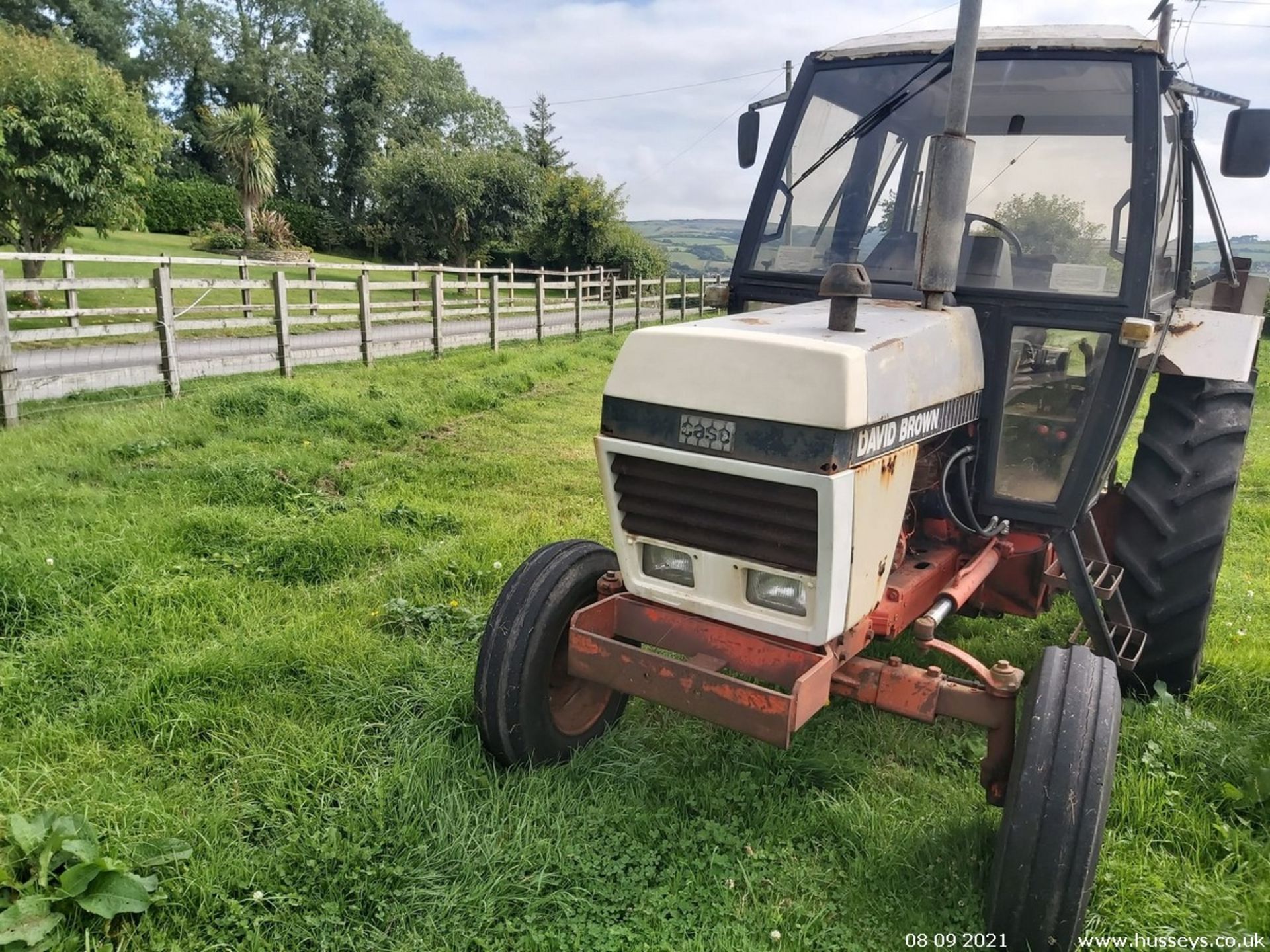 DAVID BROWN 1390 2WD TRACTOR SRD - Image 2 of 3