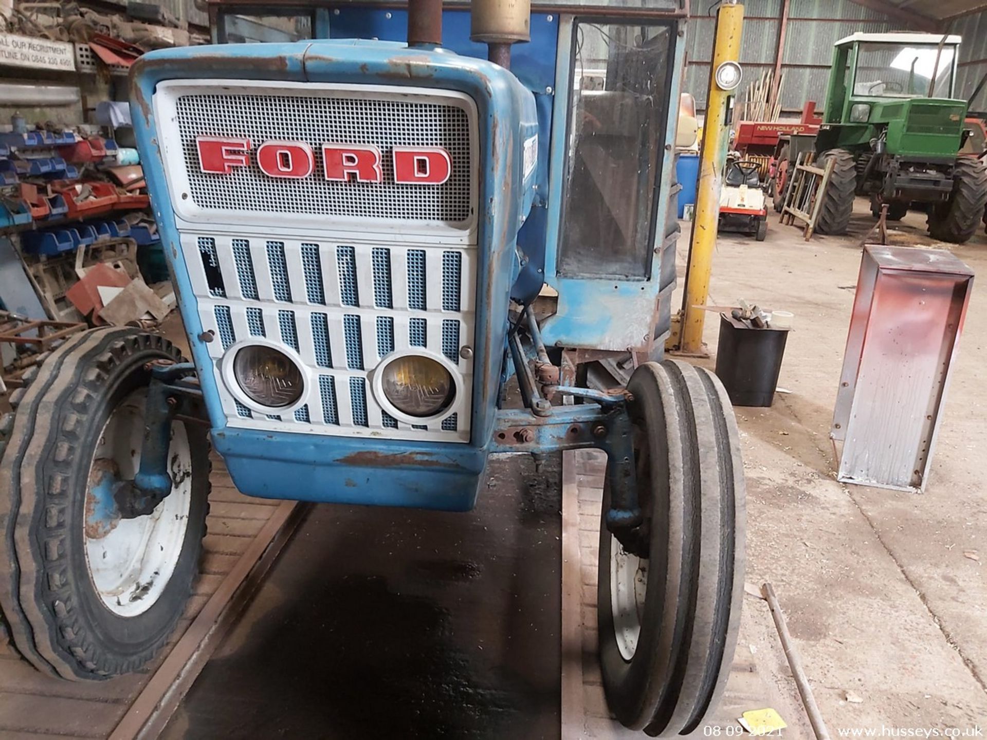 FORD 3000 TRACTOR SRD - Image 2 of 4