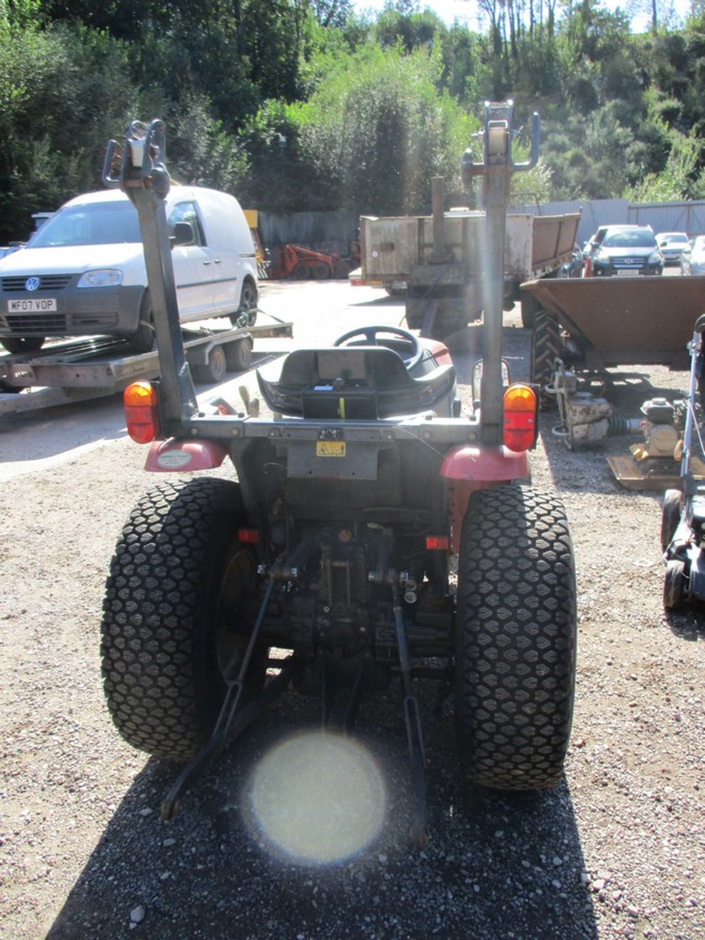 YANMAR EF235 COMPACT TRACTOR - Image 2 of 6