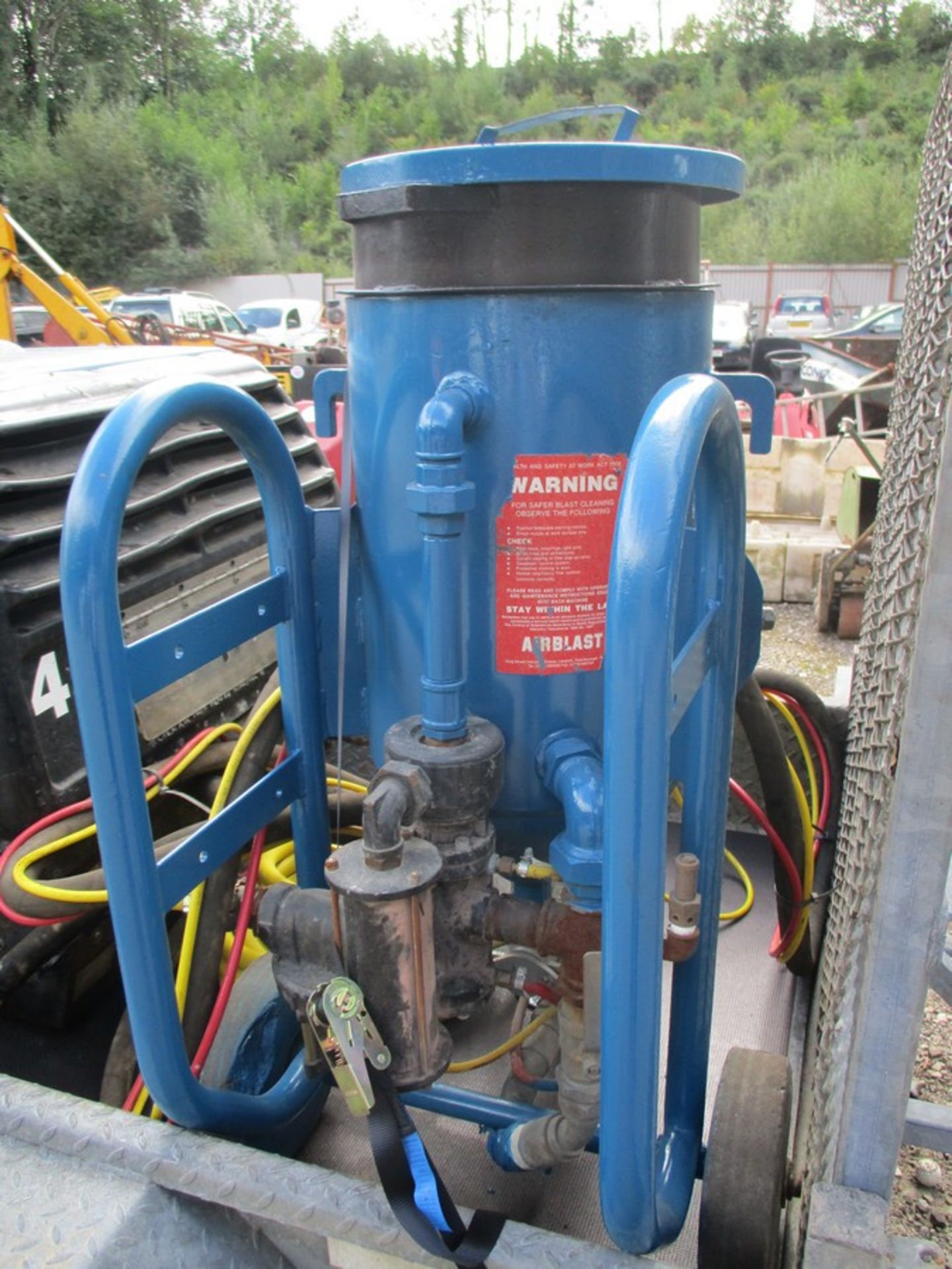 INDESPENSION TRAILER C/W SAND BLASTING SET UP COMPRESSOR - Image 6 of 7