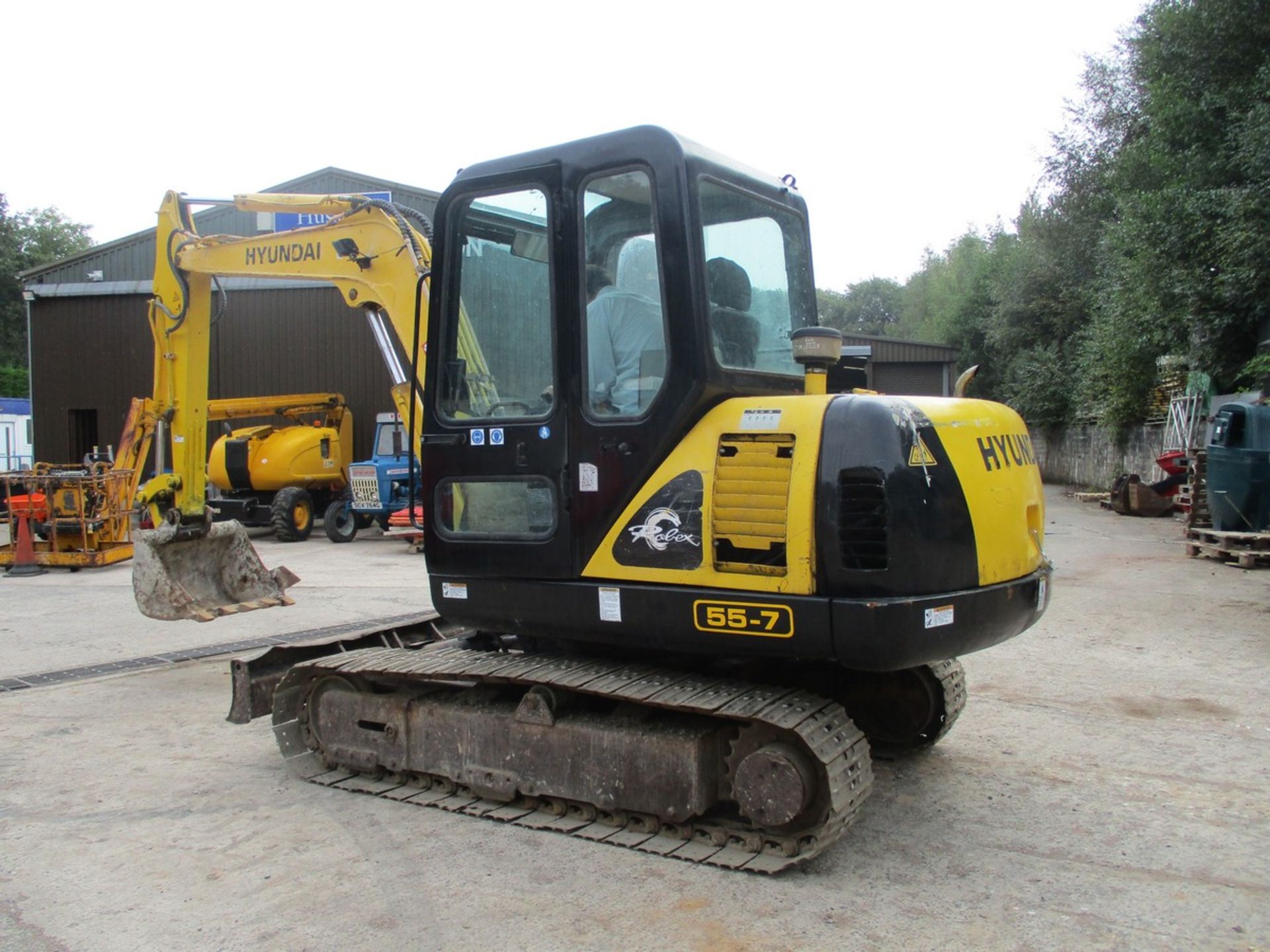 HYUNDAI ROBEX 55-7 EXCAVATOR 2015 C.W 1 BUCKET RTD - Image 3 of 12