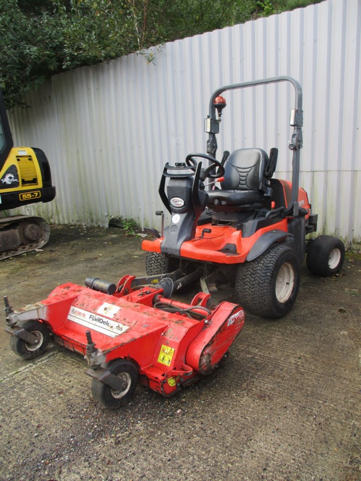 KUBOTA F3890 C.W TRIMAX OUTFRONT FLAIL WK19 CHD 379HRS SERVICE PRINT OUT - Image 3 of 7