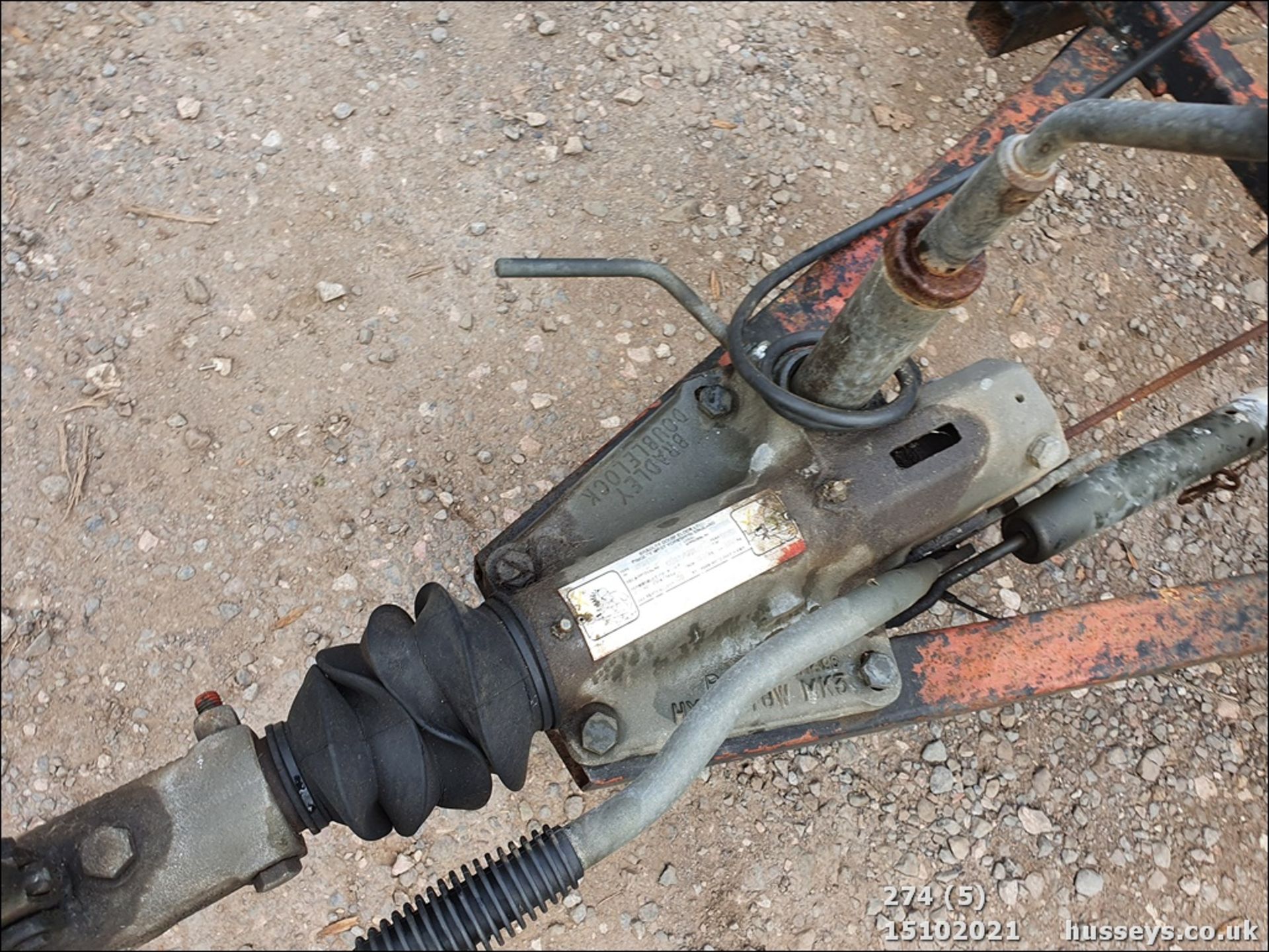 BRAKED 7 X 5 TRAILER SUIT RIDE ON MOWERS - Image 5 of 6