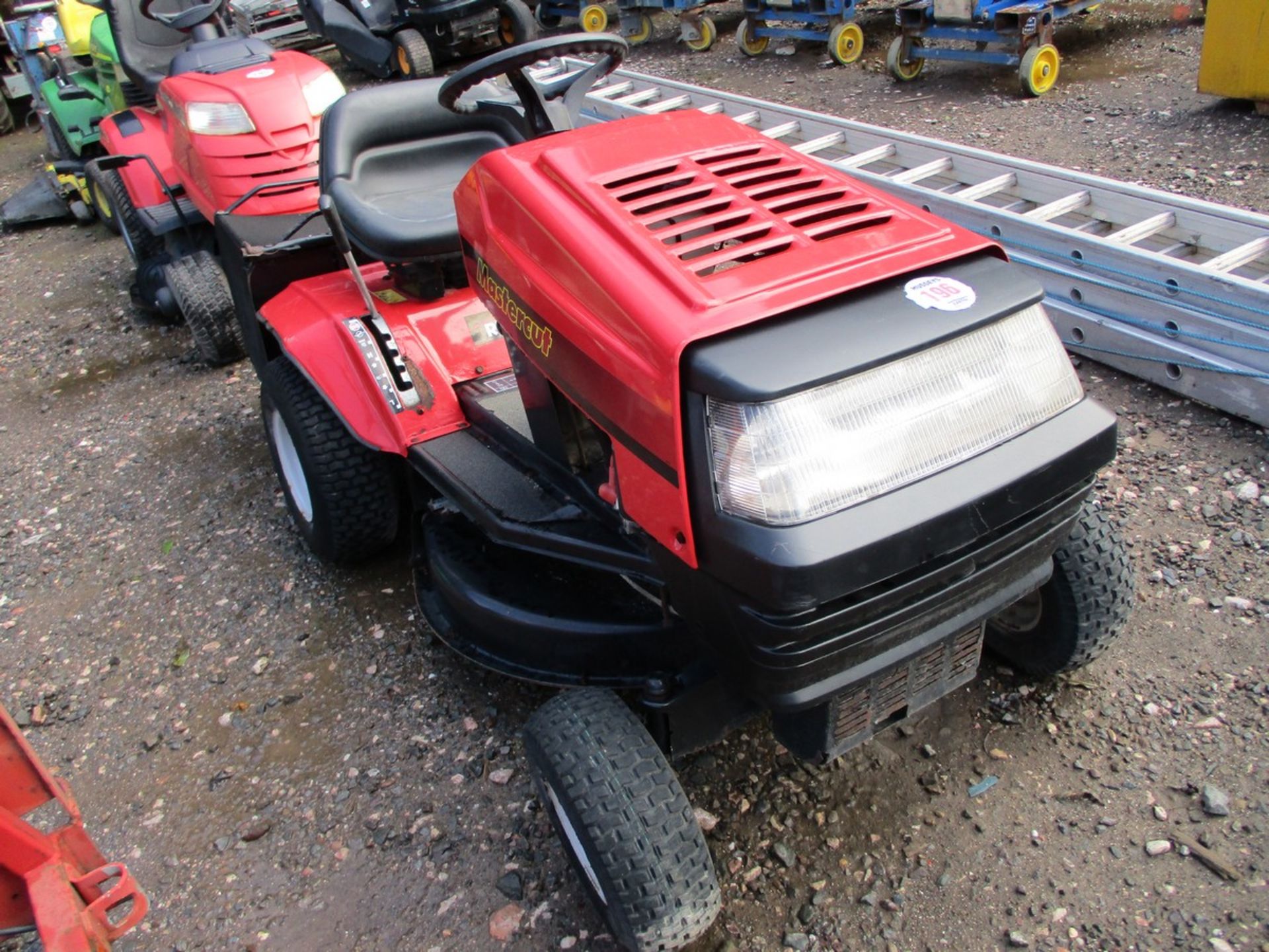 MASTERCUT RIDE ON MOWER