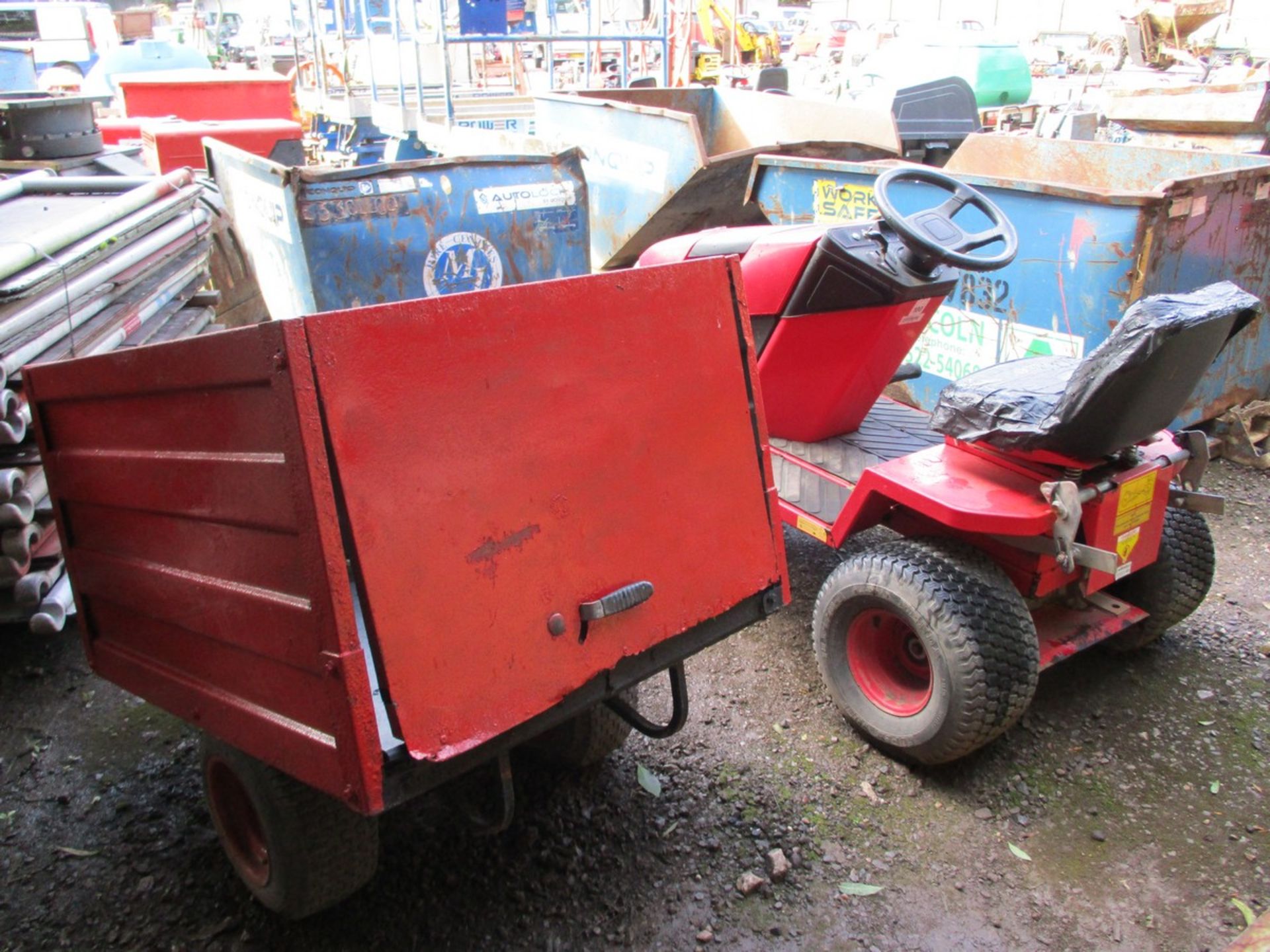 COUNTAX GARDEN TRACTOR C.W TIPPING TRAILER - Image 5 of 8